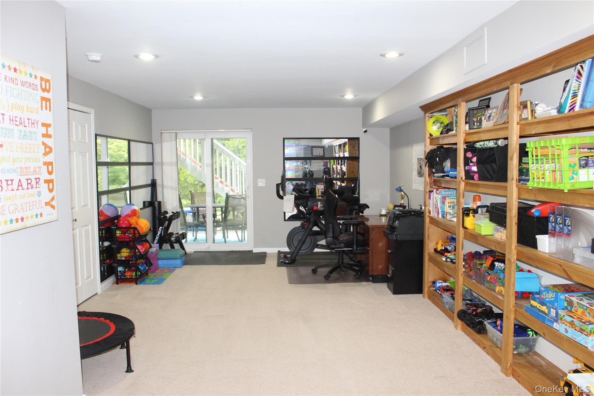 Single Family Highview Dutchess County, NY 12533, MLS-917484-27