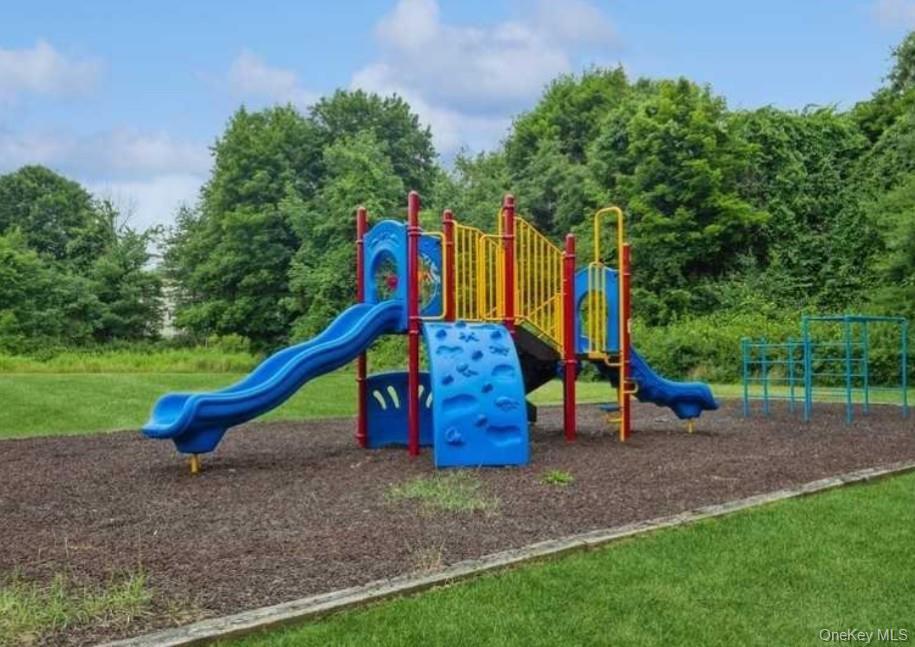 Single Family Highview Dutchess County, NY 12533, MLS-917484-35