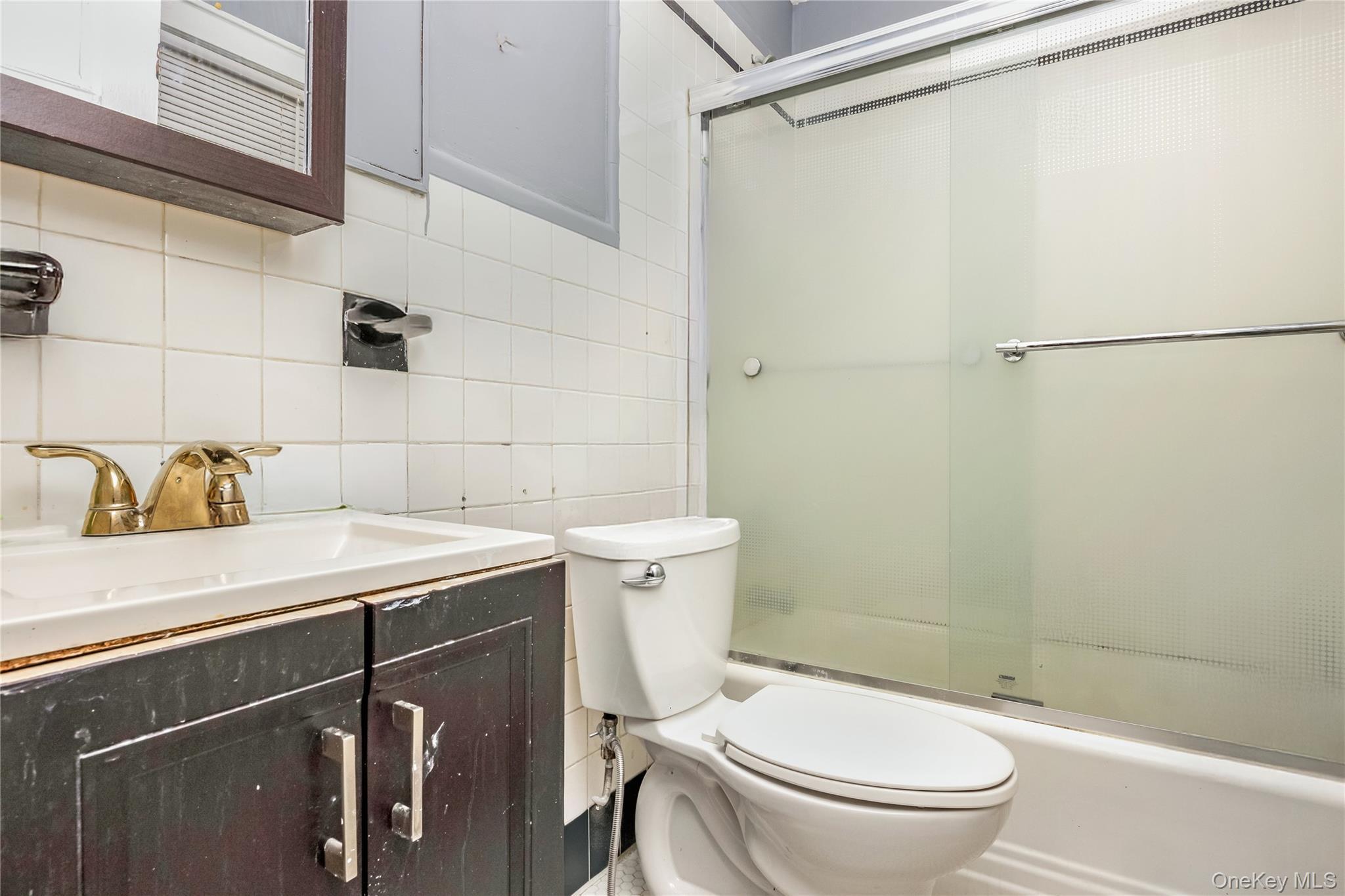 Single Family 77th  Queens, NY 11421, MLS-917488-10