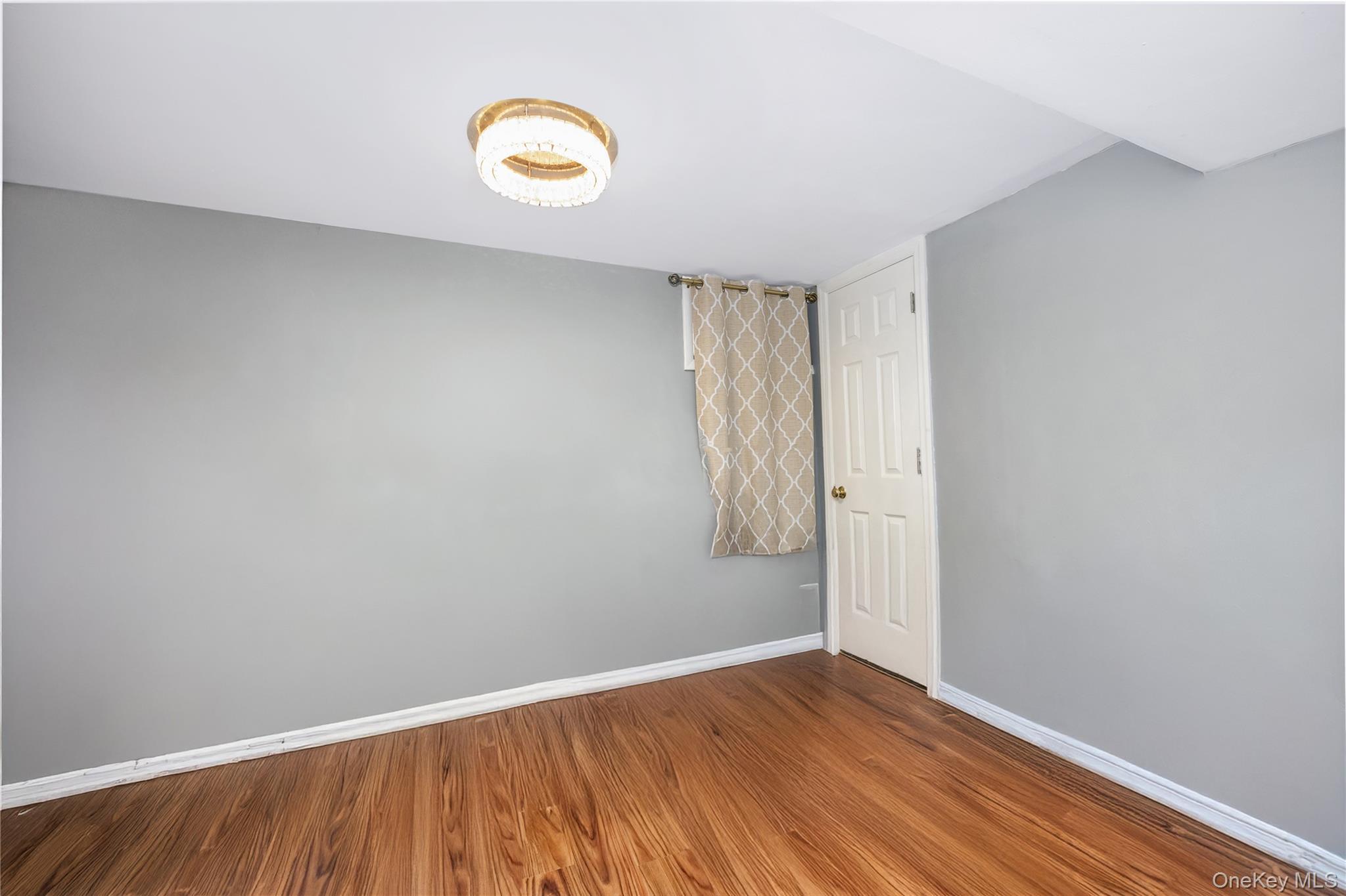 Single Family 77th  Queens, NY 11421, MLS-917488-12