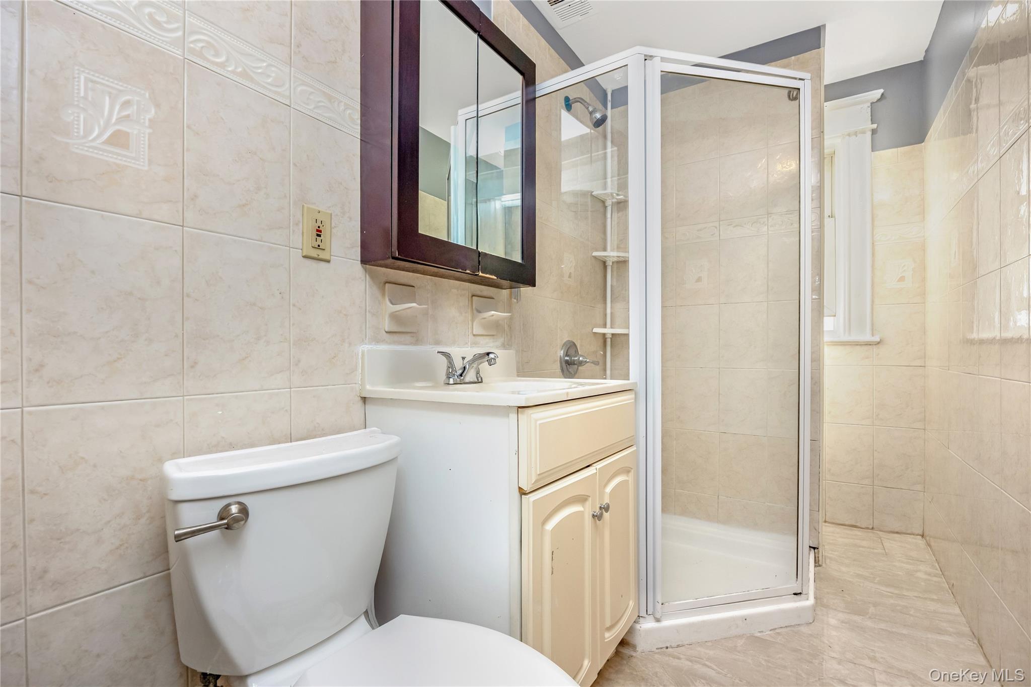 Single Family 77th  Queens, NY 11421, MLS-917488-19