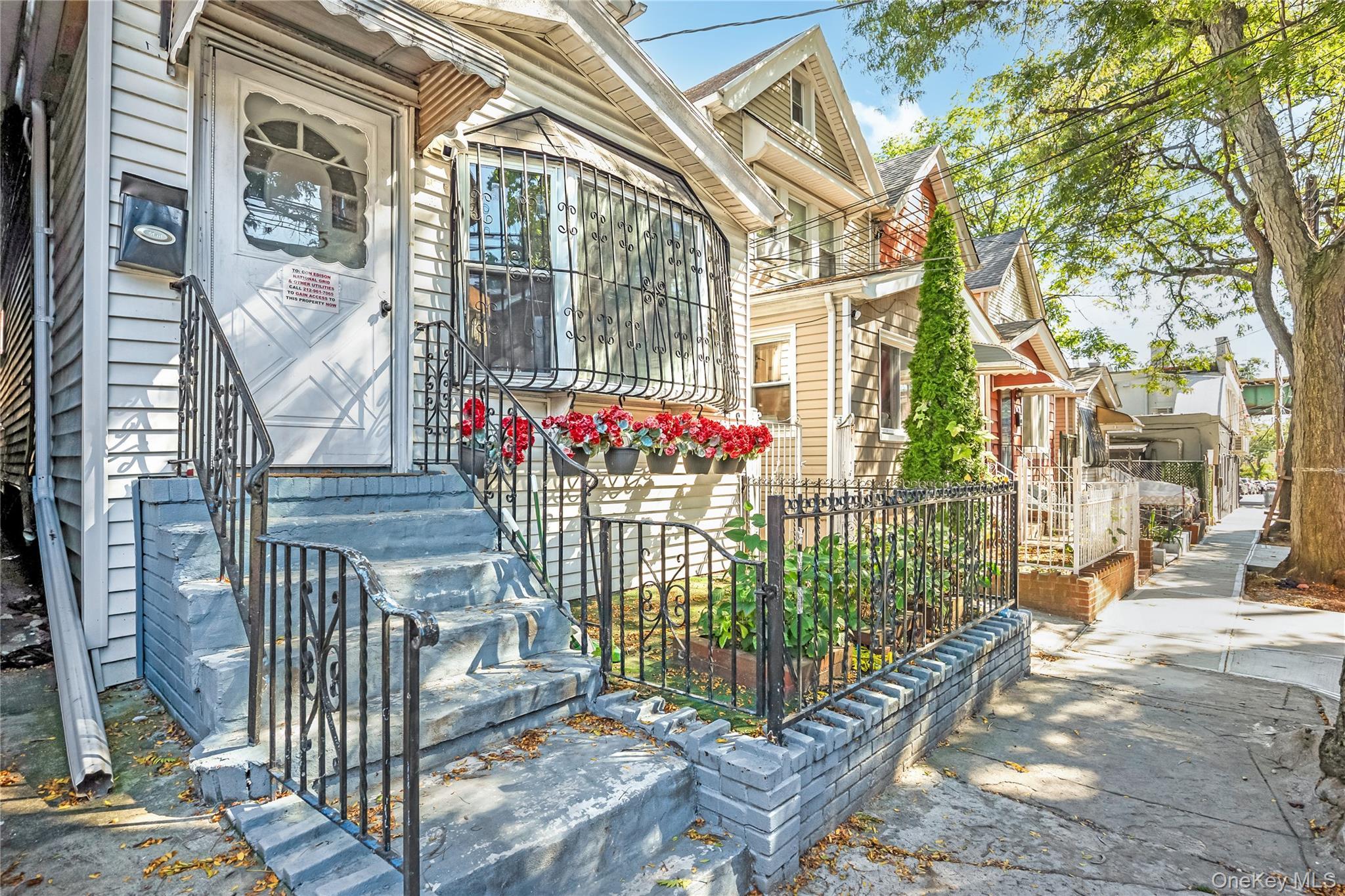 Single Family 77th  Queens, NY 11421, MLS-917488-2