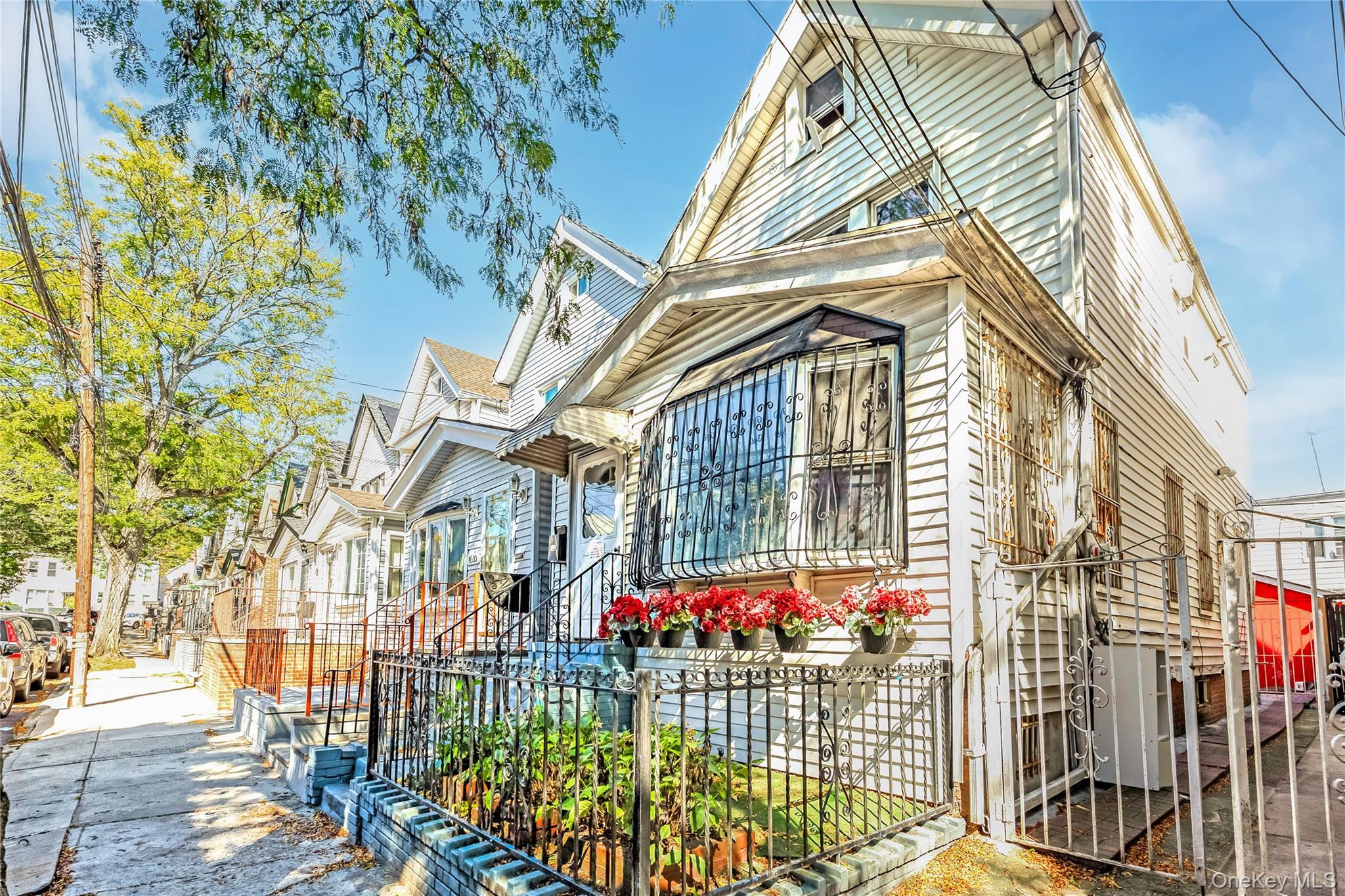 Single Family 77th  Queens, NY 11421, MLS-917488-3