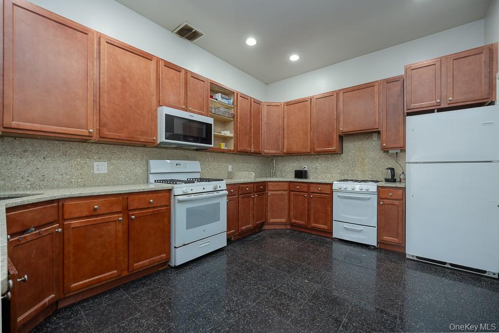 Single Family York Orange County, NY 12721, MLS-917499-14