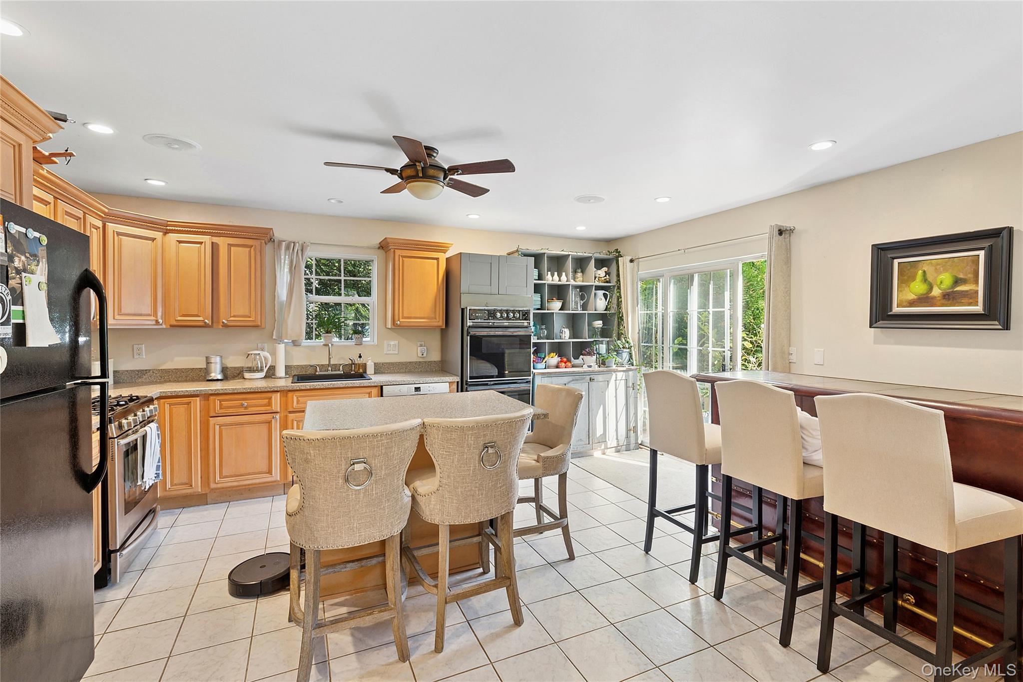 Single Family Atlantic  Suffolk County, NY 11946, MLS-917538-4