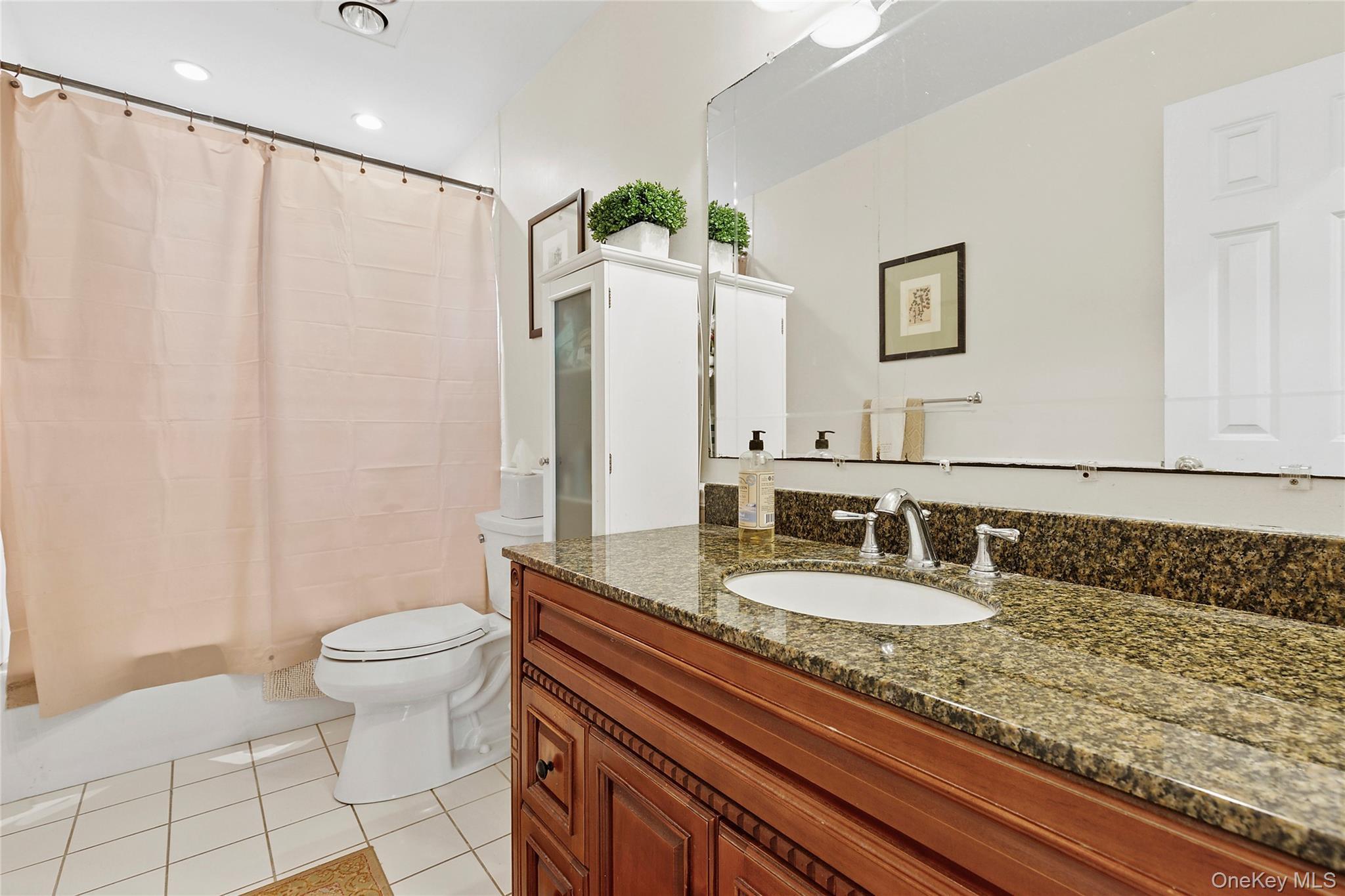 Single Family Atlantic  Suffolk County, NY 11946, MLS-917538-6