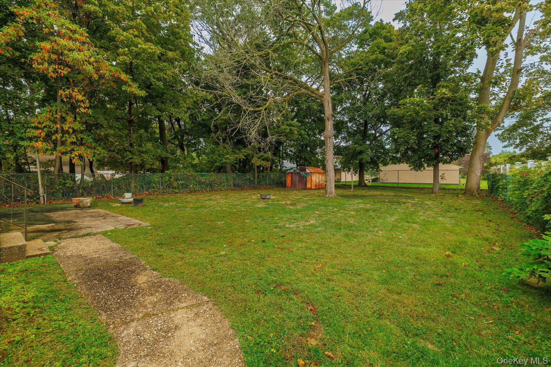 Single Family Coolidge Suffolk County, NY 11701, MLS-917562-22