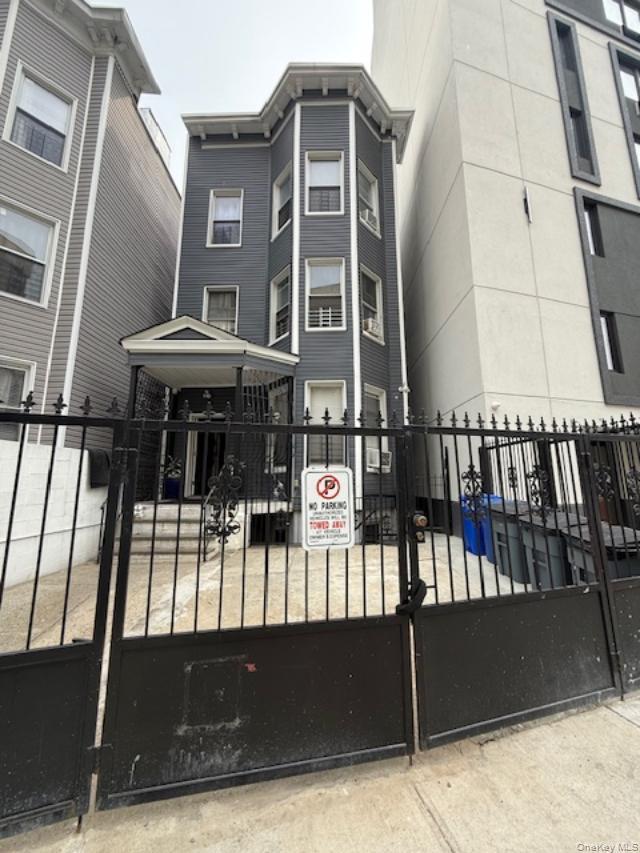 Single Family Anthony  Bronx, NY 10457, MLS-917576-2