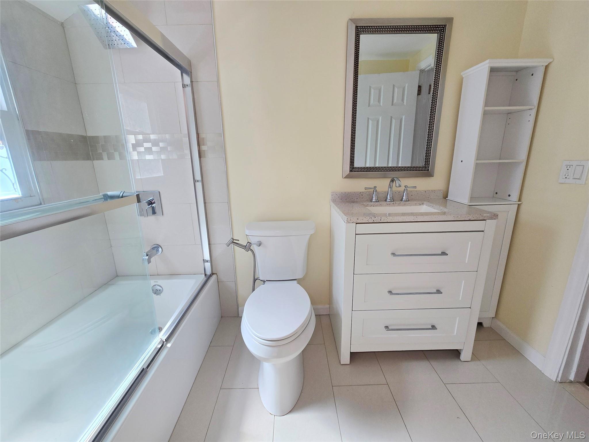 Single Family Valley Nassau County, NY 11568, MLS-917596-28