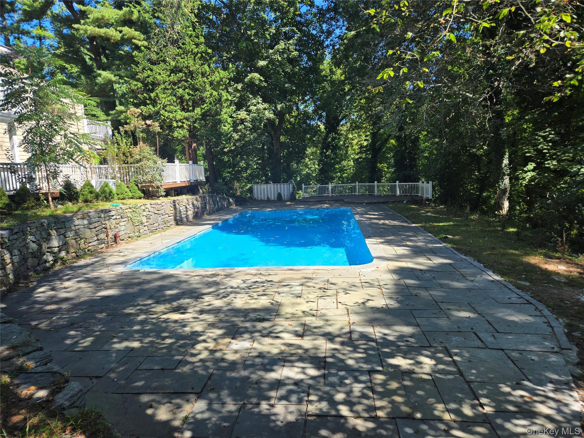 Single Family Valley Nassau County, NY 11568, MLS-917596-9