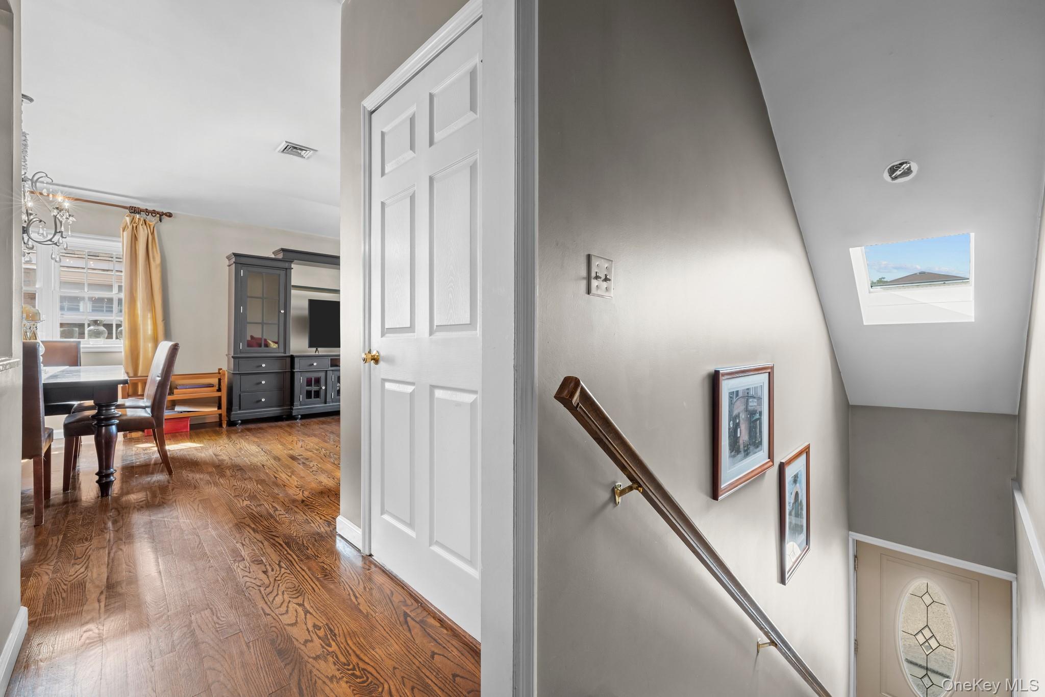 Single Family Bayview  Bronx, NY 10465, MLS-917617-24