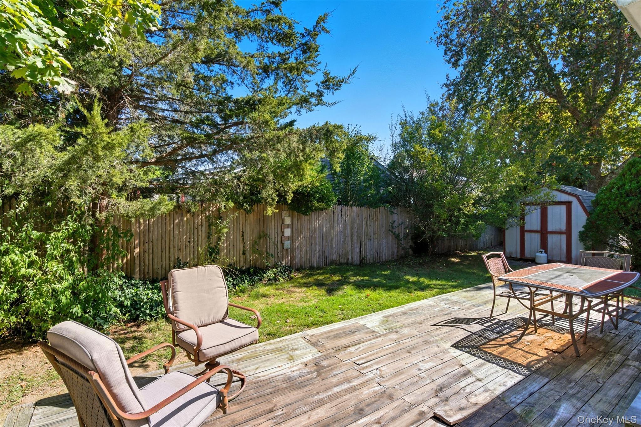 Single Family 5th  Suffolk County, NY 11731, MLS-917619-19