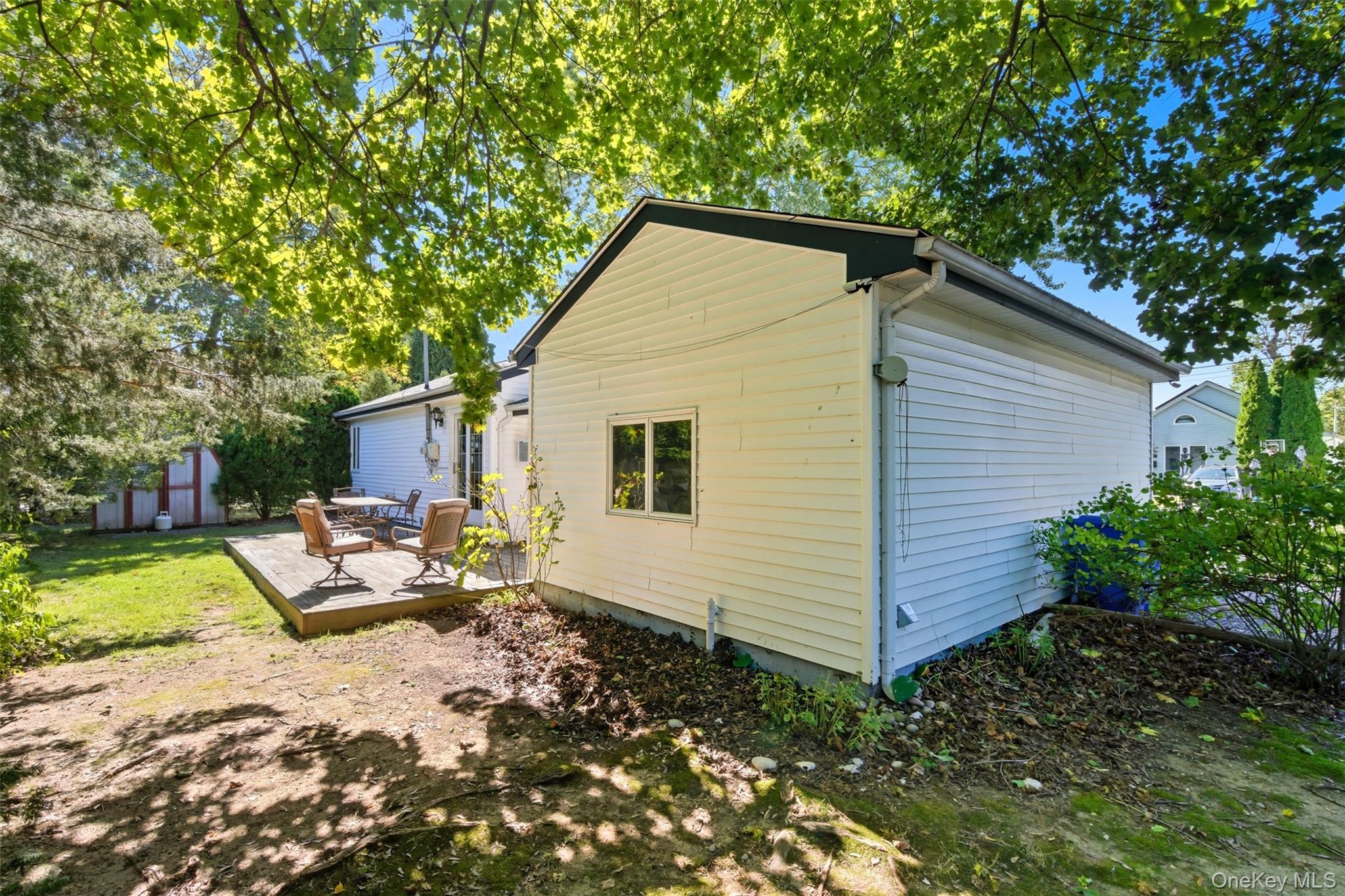 Single Family 5th  Suffolk County, NY 11731, MLS-917619-20