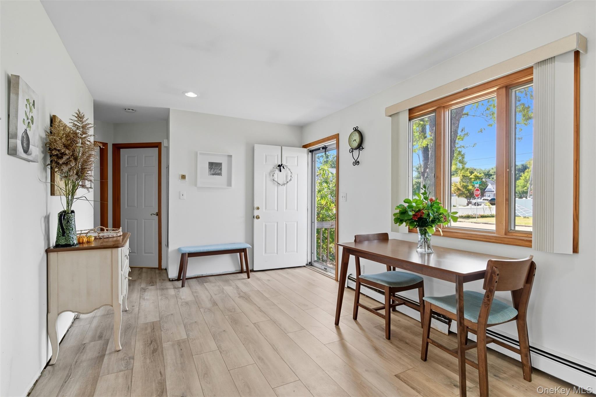 Single Family 5th  Suffolk County, NY 11731, MLS-917619-3