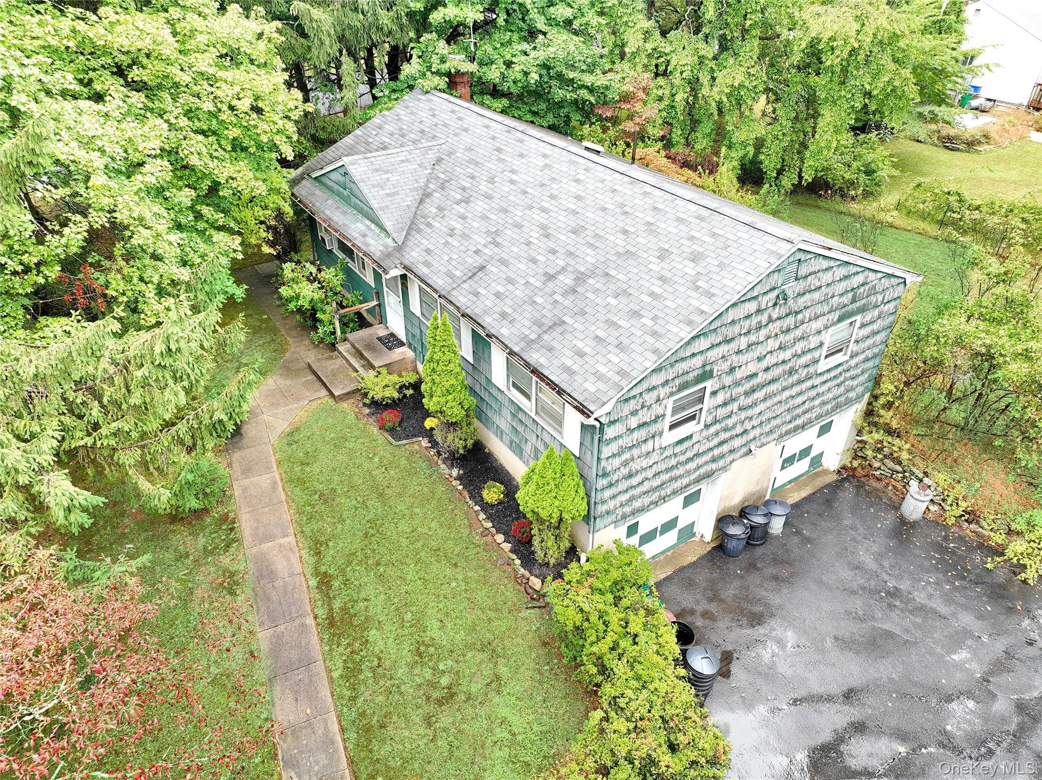 Single Family Midway  Rockland County, NY 10977, MLS-917624-23