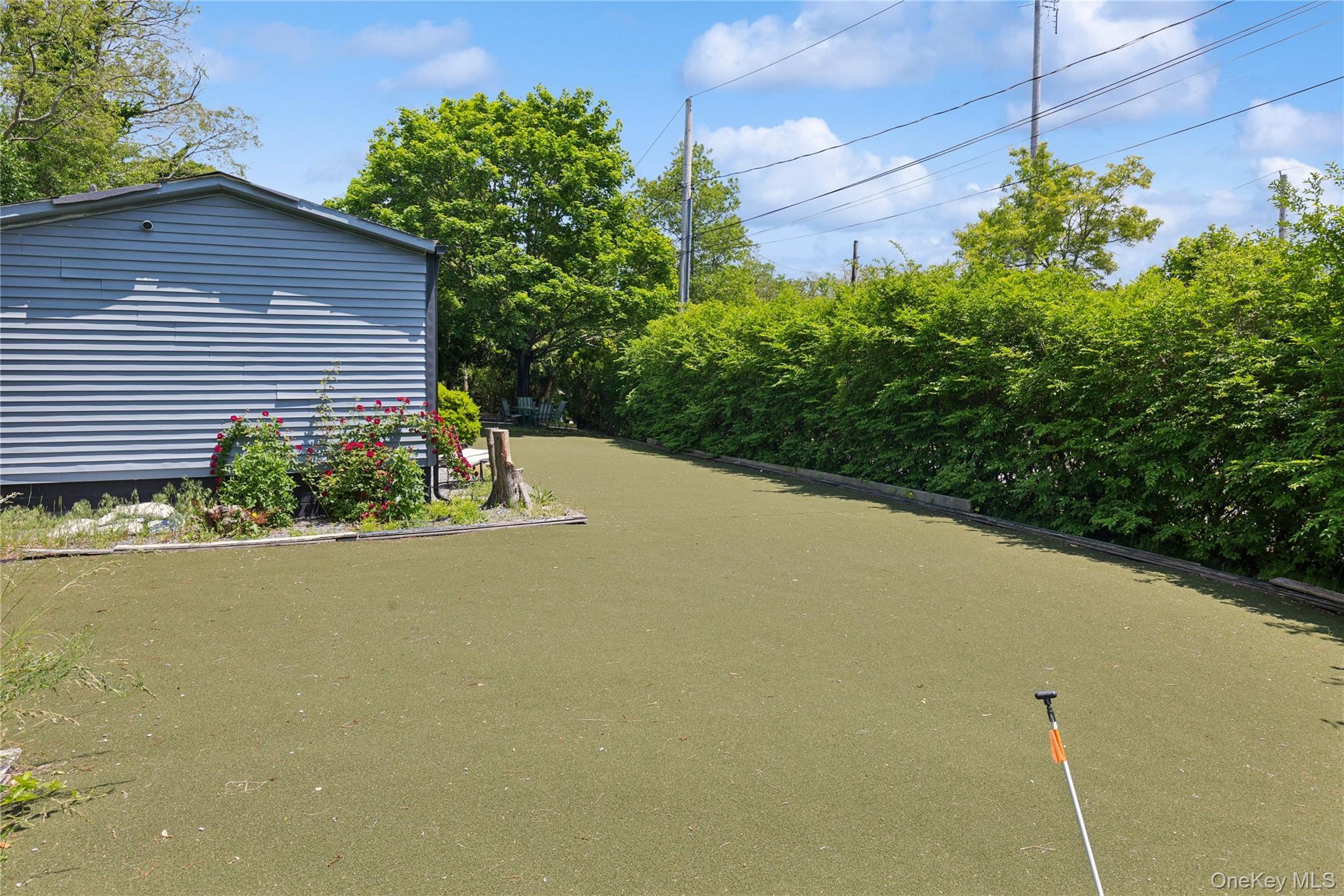 Single Family North Railroad Avenue  Suffolk County, NY 11901-6016, MLS-917625-29