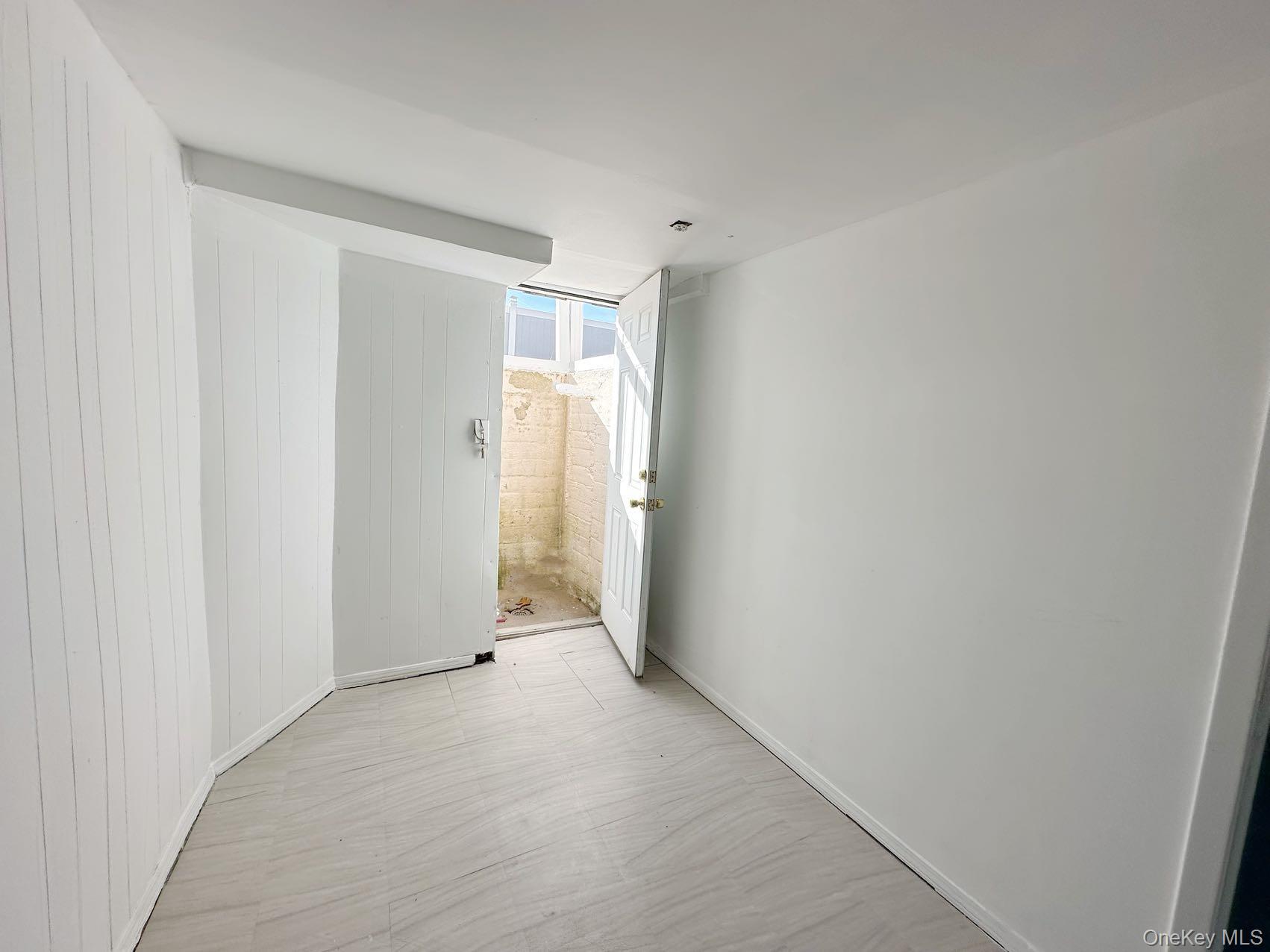 Single Family Saint Regis  Nassau County, NY 11762, MLS-917644-11