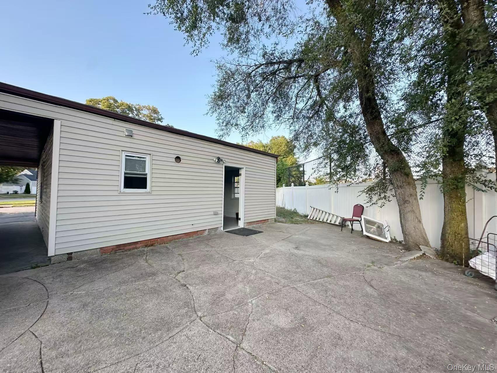 Single Family Saint Regis  Nassau County, NY 11762, MLS-917644-13