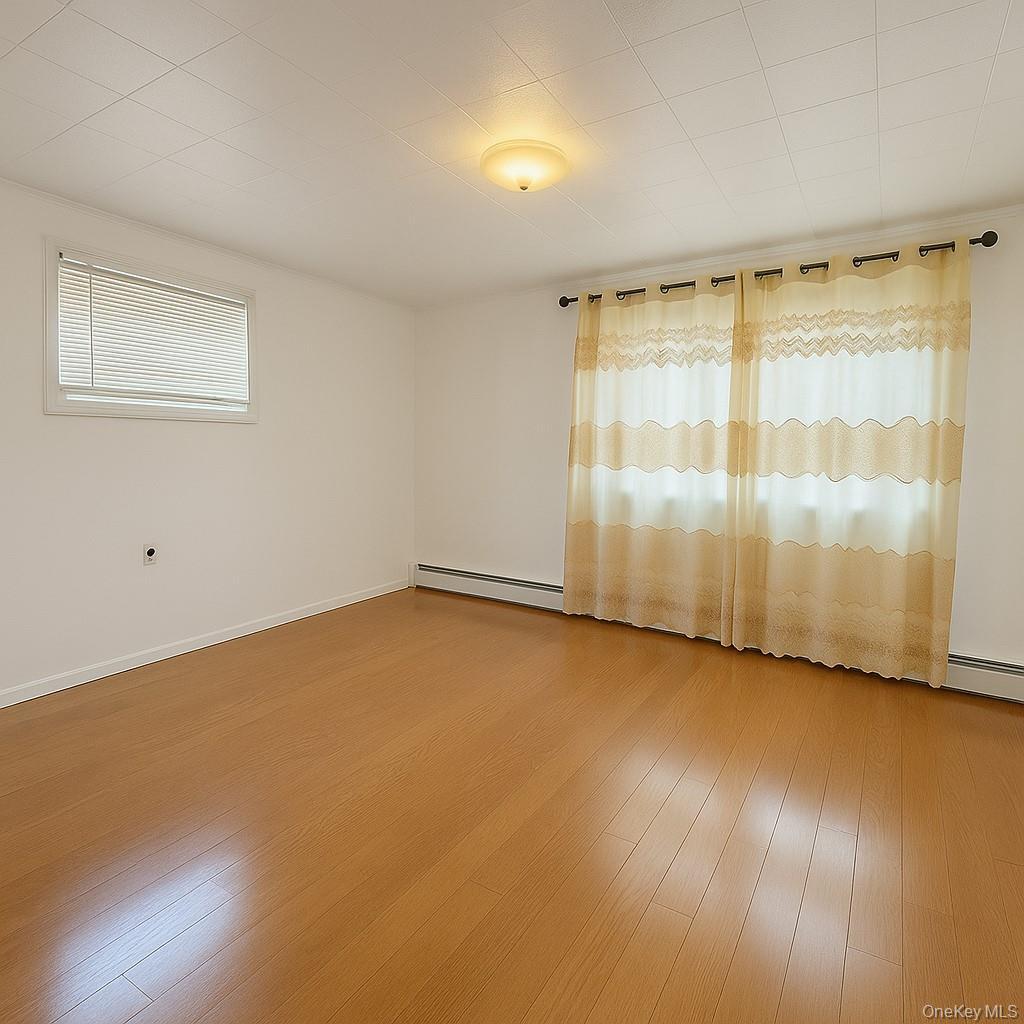 Single Family Saint Regis  Nassau County, NY 11762, MLS-917644-3