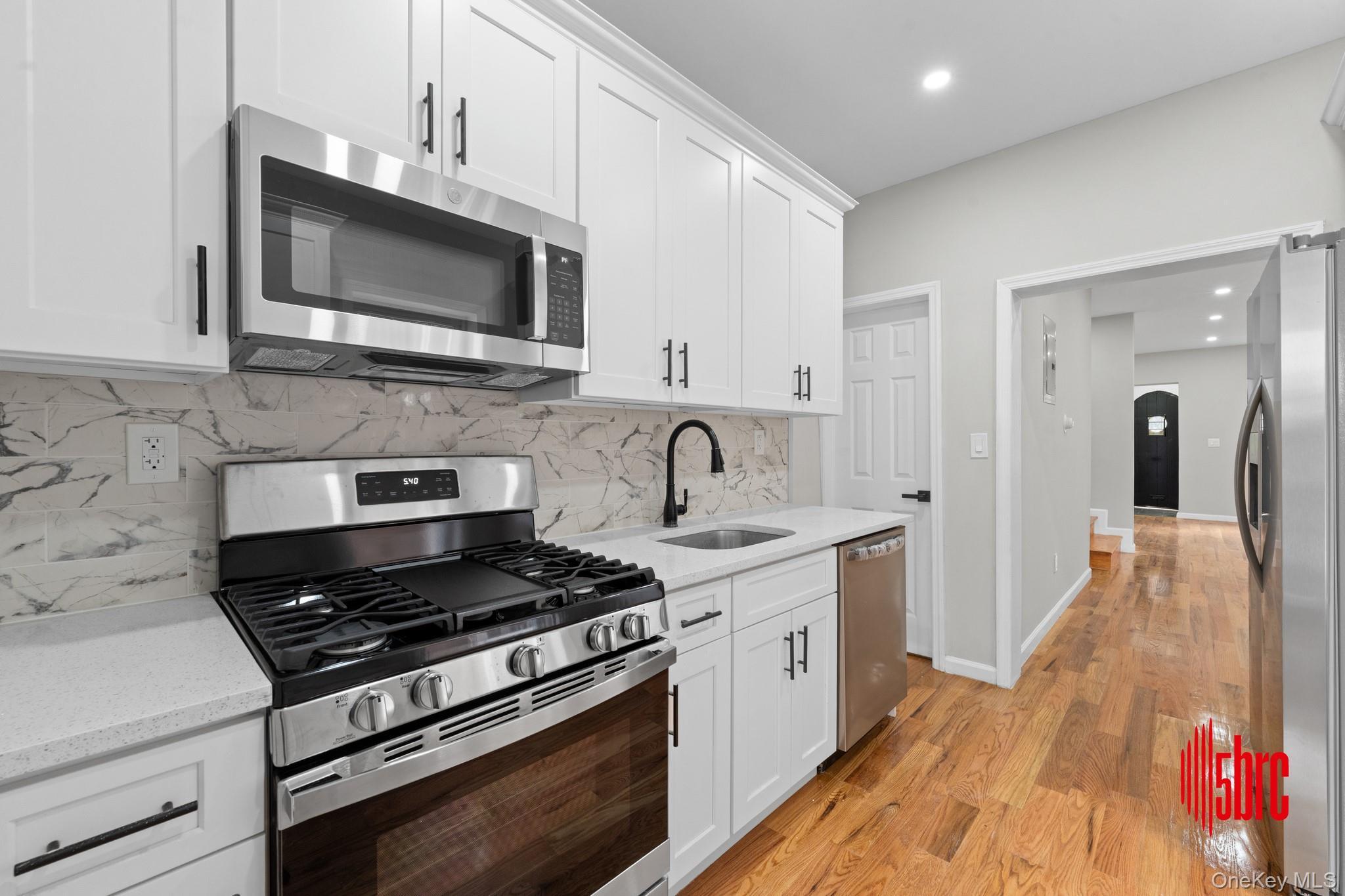 Single Family 116th  Queens, NY 11420, MLS-917690-10