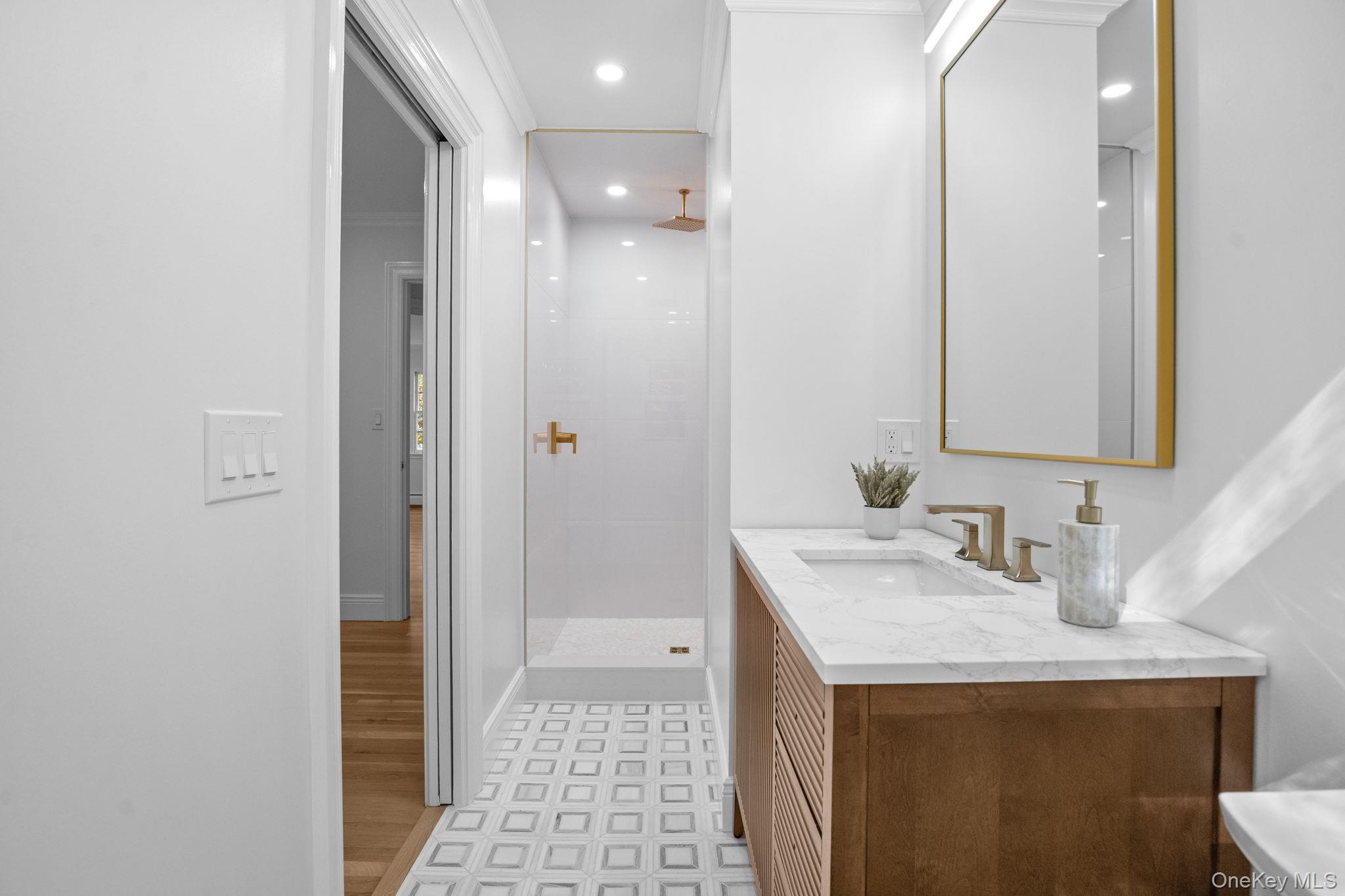 Single Family Millwood  Westchester County, NY 10514, MLS-917712-24