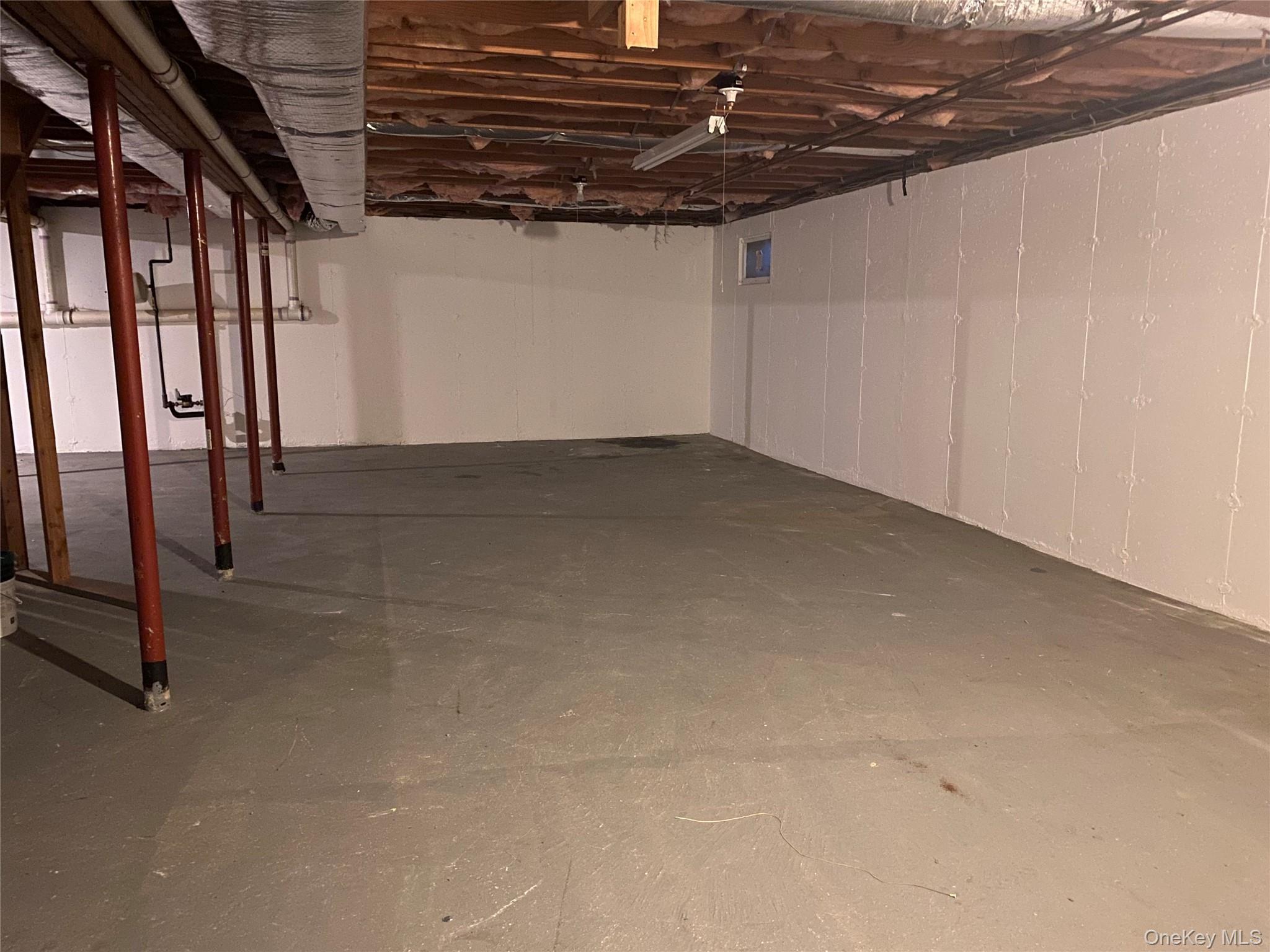 Single Family Pal  Suffolk County, NY 11786, MLS-917722-31