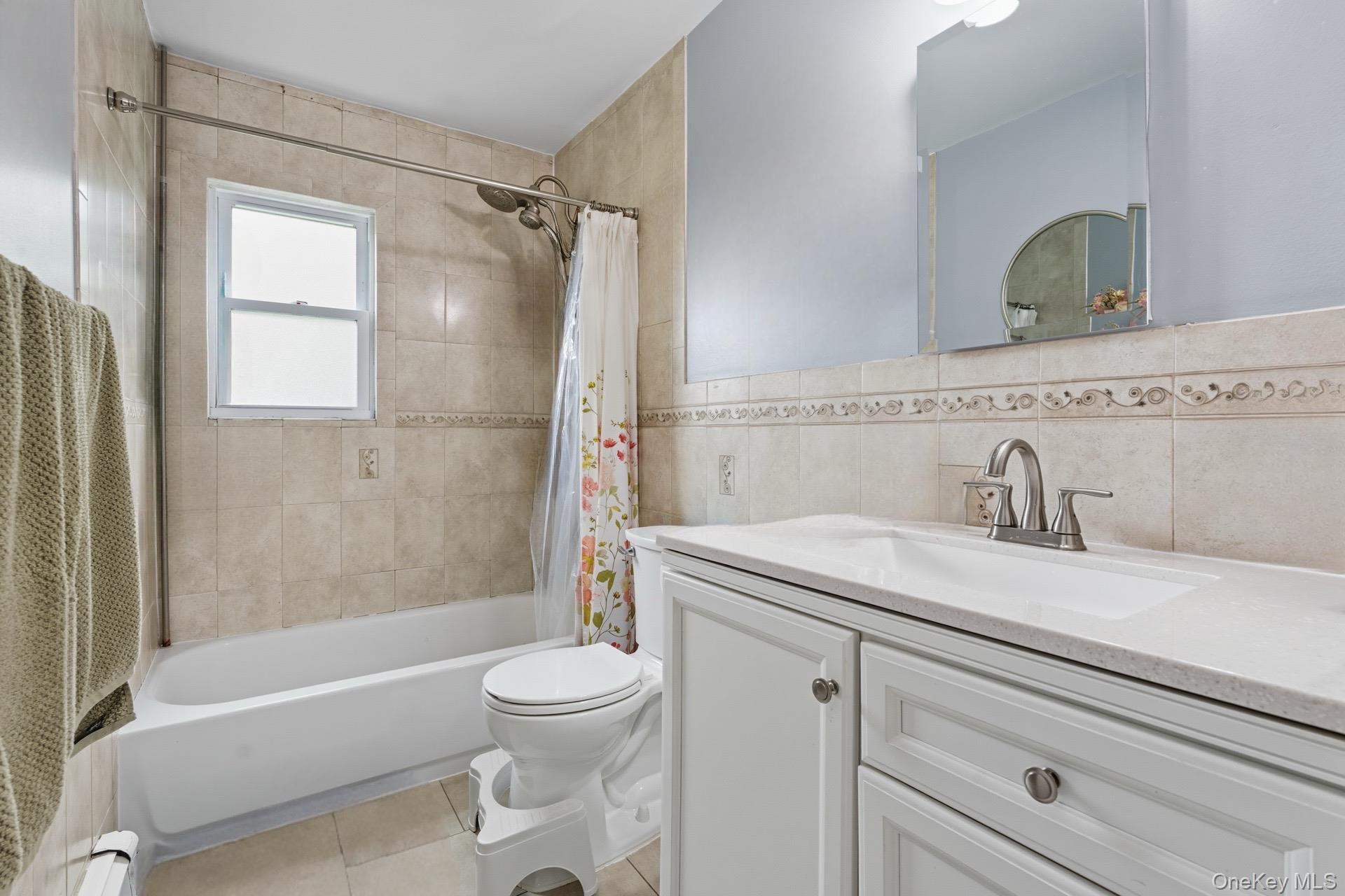 Single Family Lukens  Suffolk County, NY 11717, MLS-917725-10