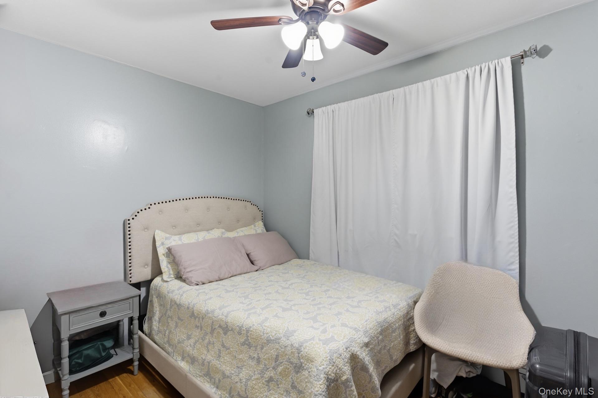 Single Family Lukens  Suffolk County, NY 11717, MLS-917725-7