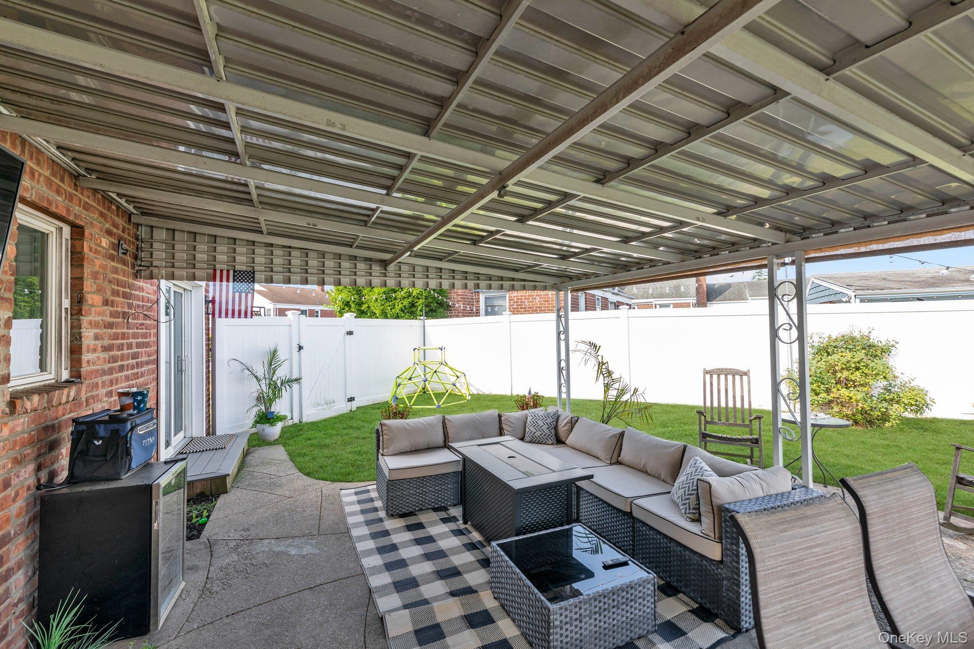 Single Family Wheeler  Nassau County, NY 11580, MLS-917728-14