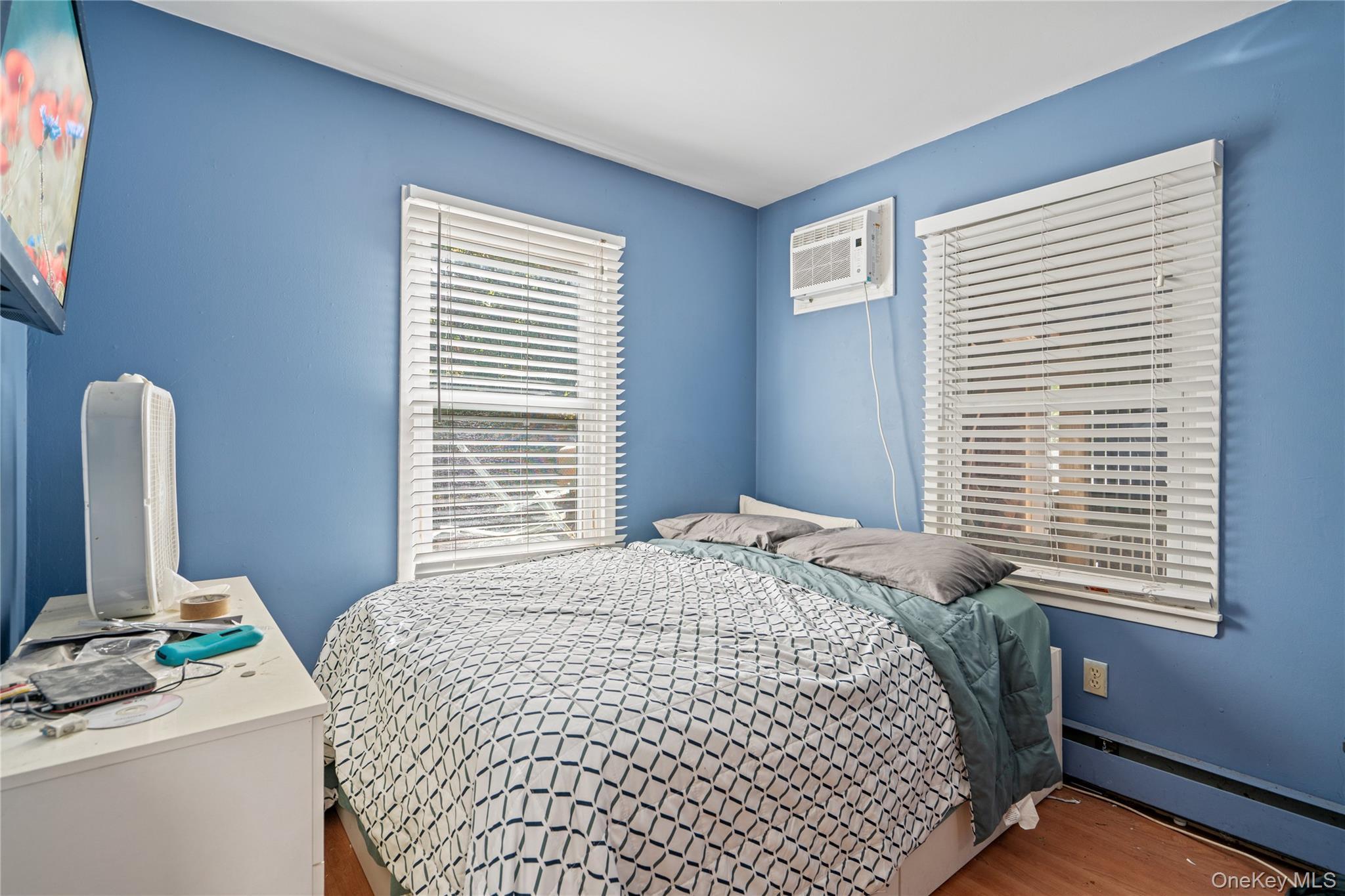 Single Family Rosevale  Suffolk County, NY 11779, MLS-917760-4