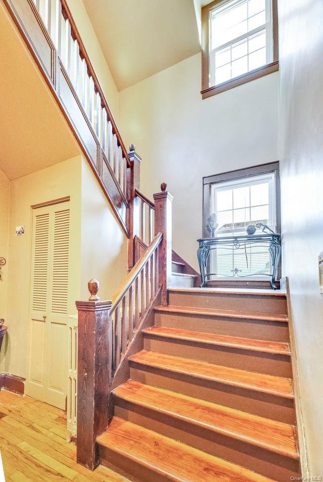 Single Family Oxford Nassau County, NY 11565, MLS-917773-12