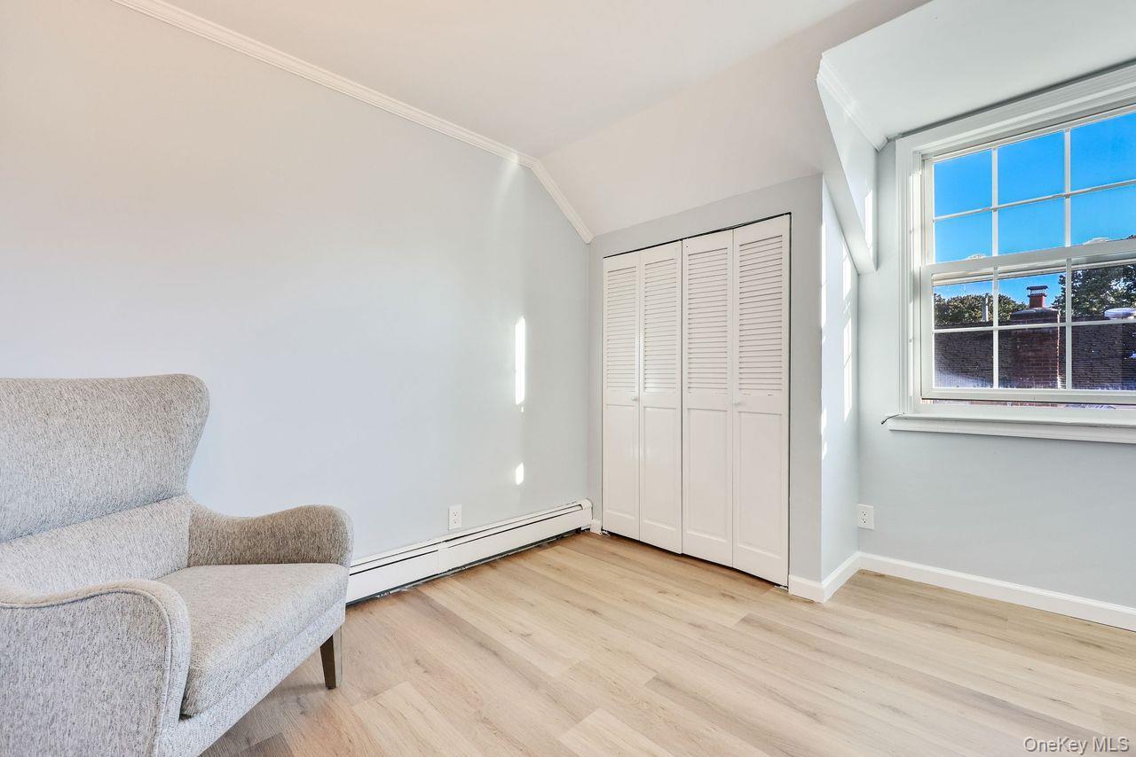 Single Family Oxford Nassau County, NY 11565, MLS-917773-15