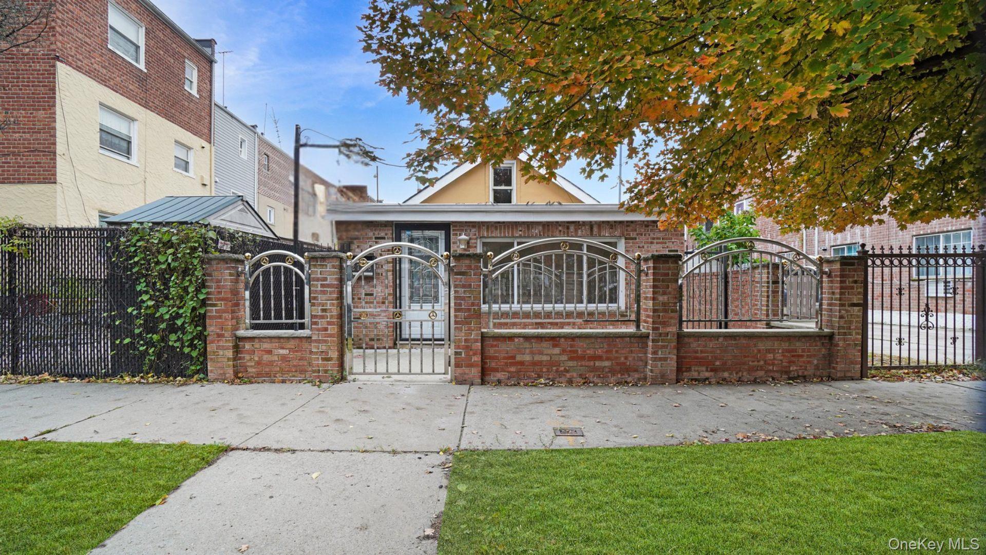 Single Family Miles  Bronx, NY 10465, MLS-917796-19