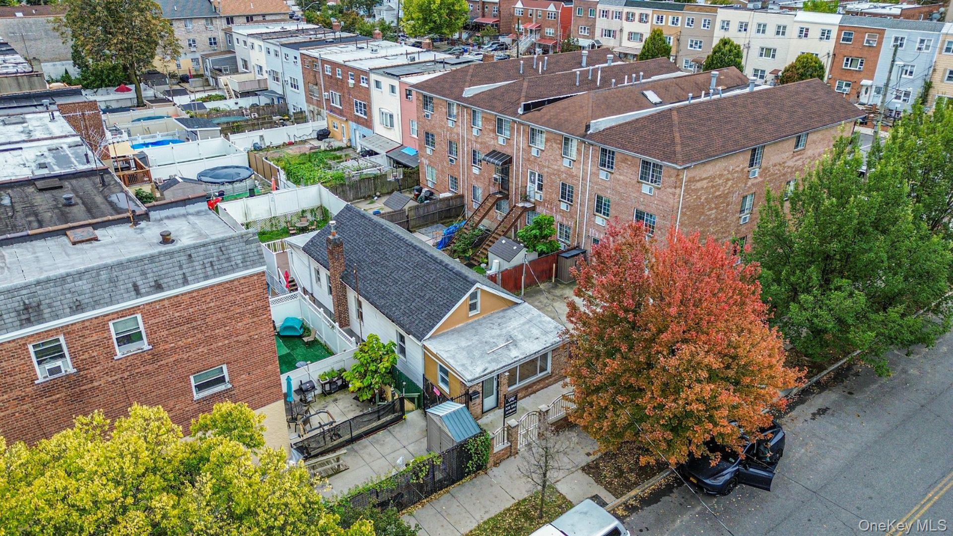 Single Family Miles  Bronx, NY 10465, MLS-917796-27