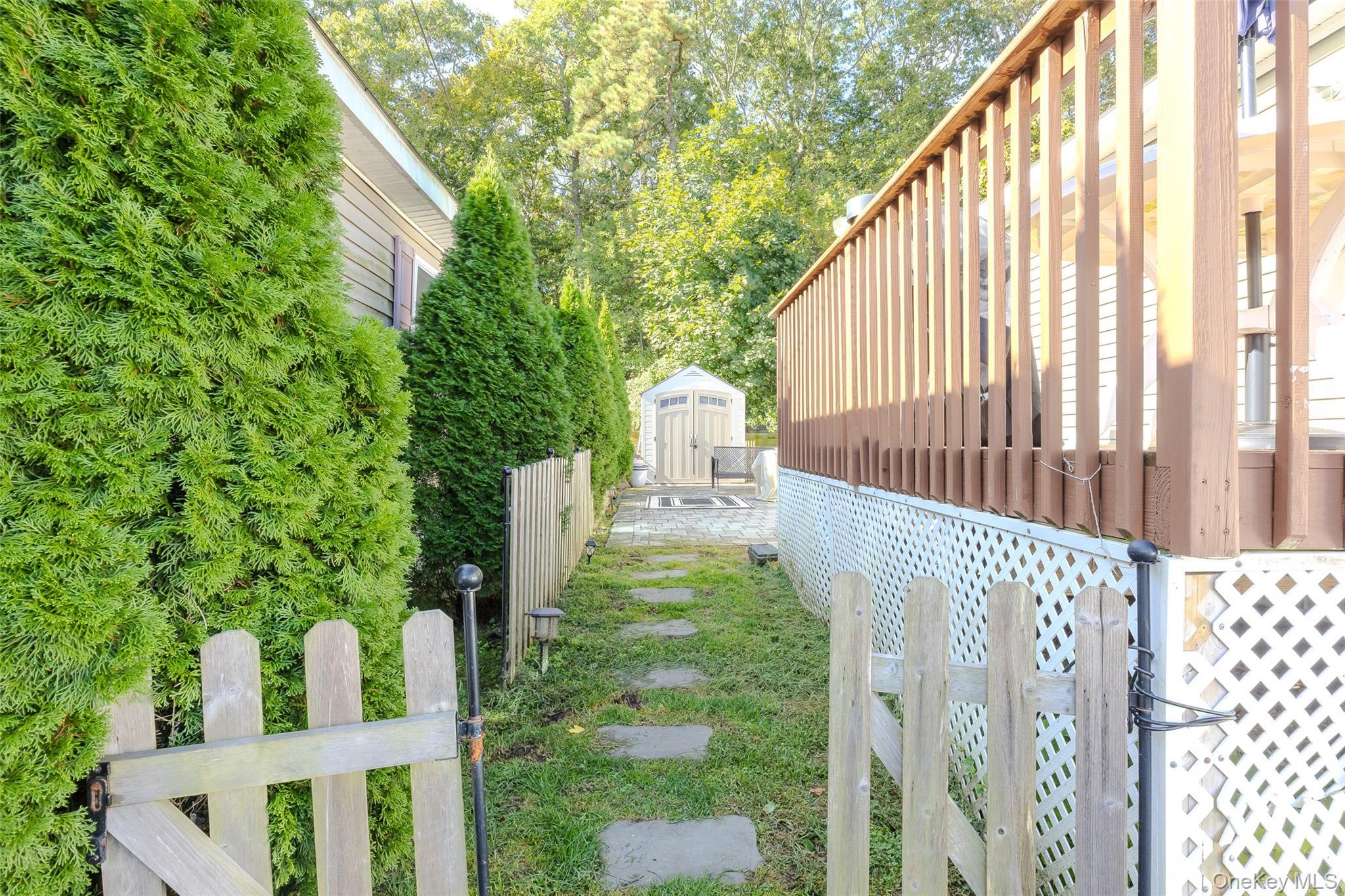 Single Family Osborne  Suffolk County, NY 11901, MLS-917818-36