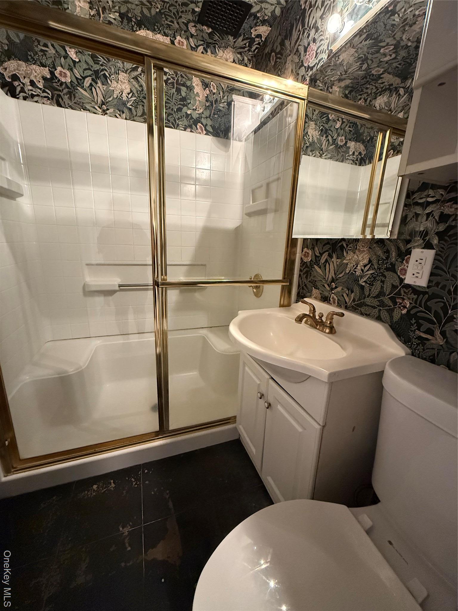 Coop Canterbury  Nassau County, NY 11021, MLS-917820-2