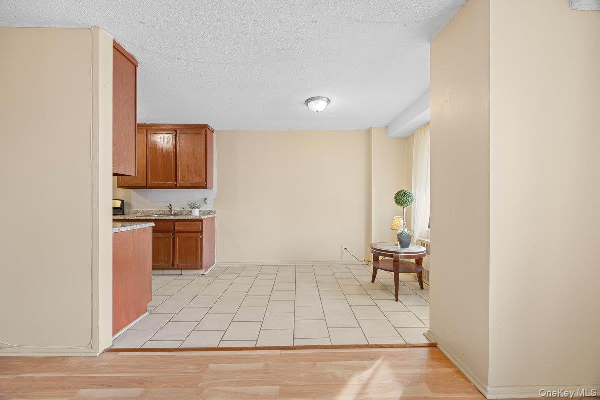 Coop Newbold  Bronx, NY 10472, MLS-917824-10