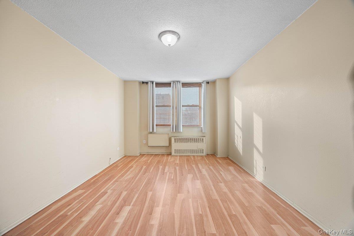 Coop Newbold  Bronx, NY 10472, MLS-917824-14