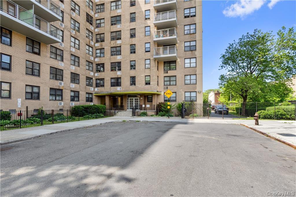 Coop Newbold  Bronx, NY 10472, MLS-917824-2