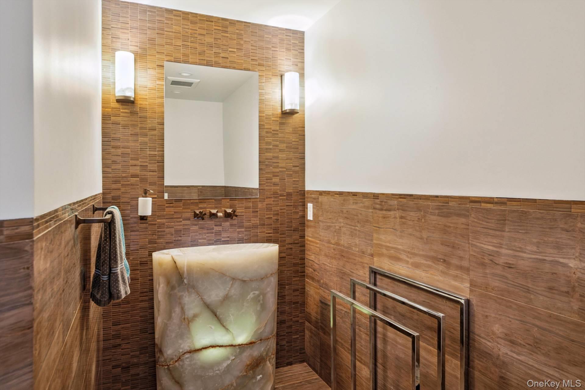 Single Family Dune Suffolk County, NY 11978, MLS-917825-13