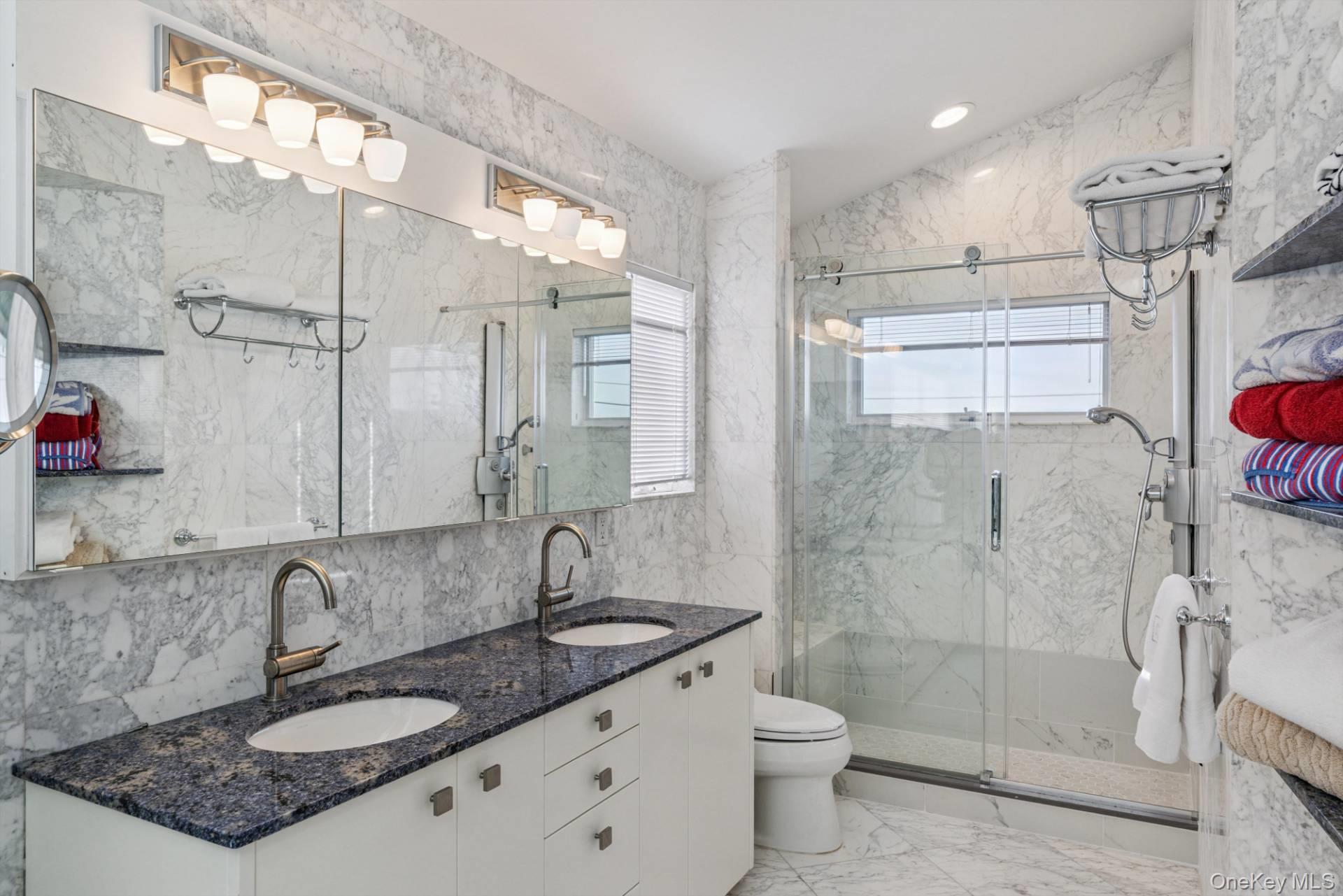 Single Family Dune Suffolk County, NY 11978, MLS-917825-21