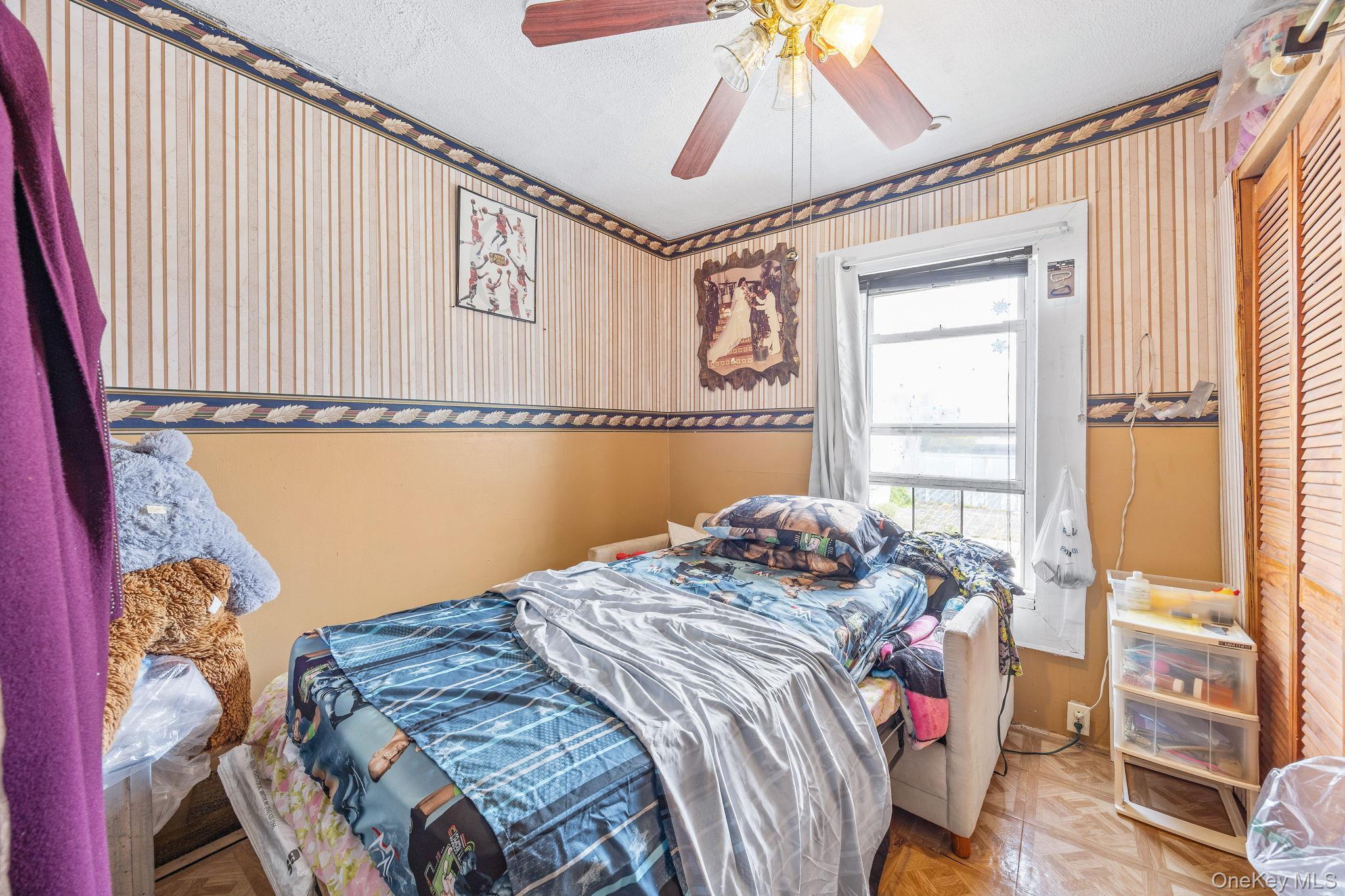 Single Family Thames Brooklyn, NY 11206, MLS-917826-12