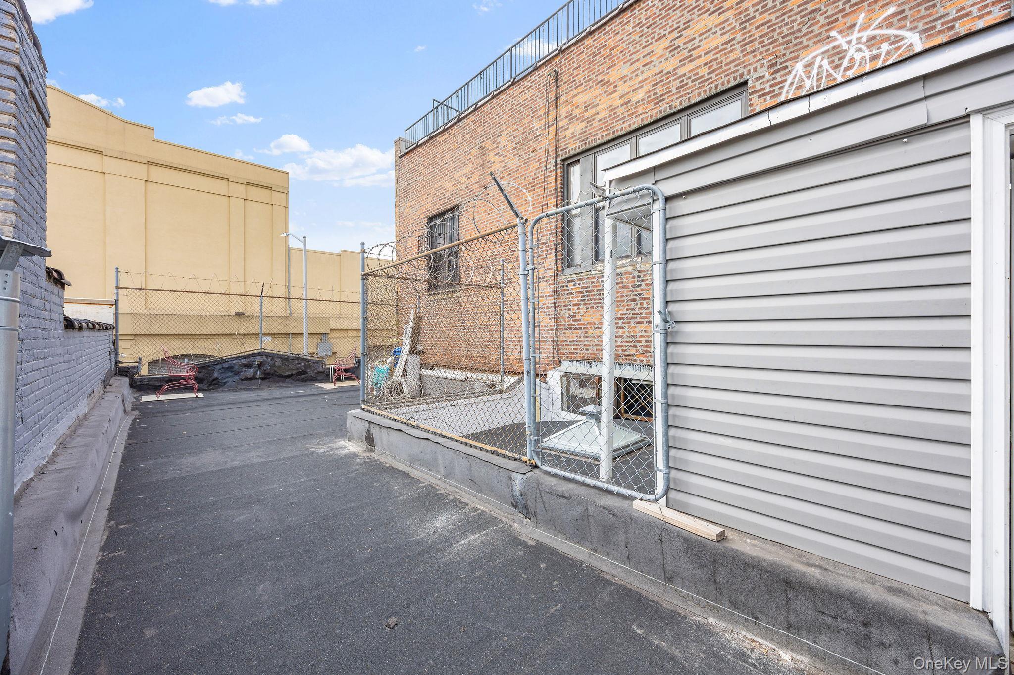 Single Family Thames Brooklyn, NY 11206, MLS-917826-15