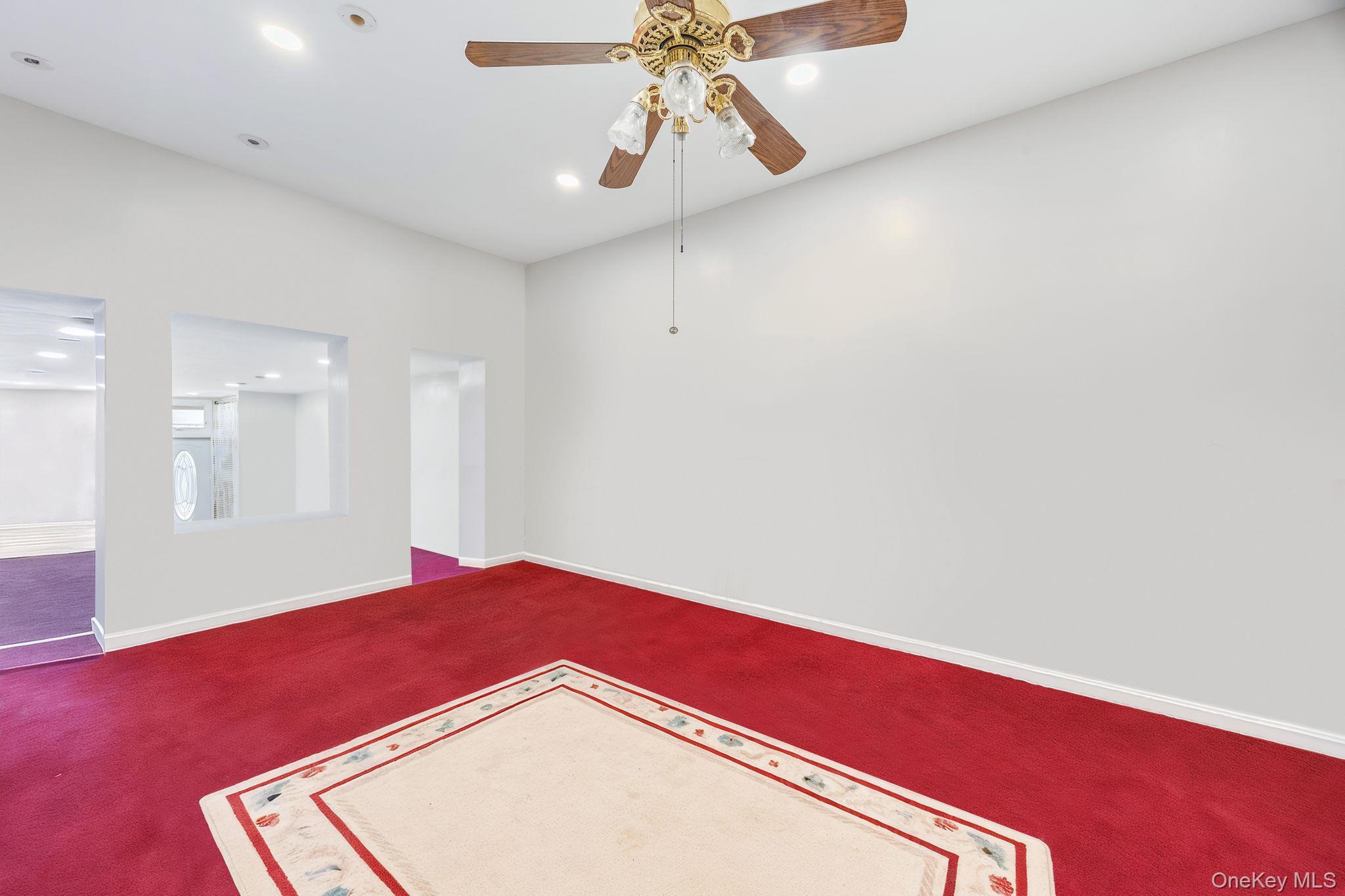 Single Family Thames Brooklyn, NY 11206, MLS-917826-5