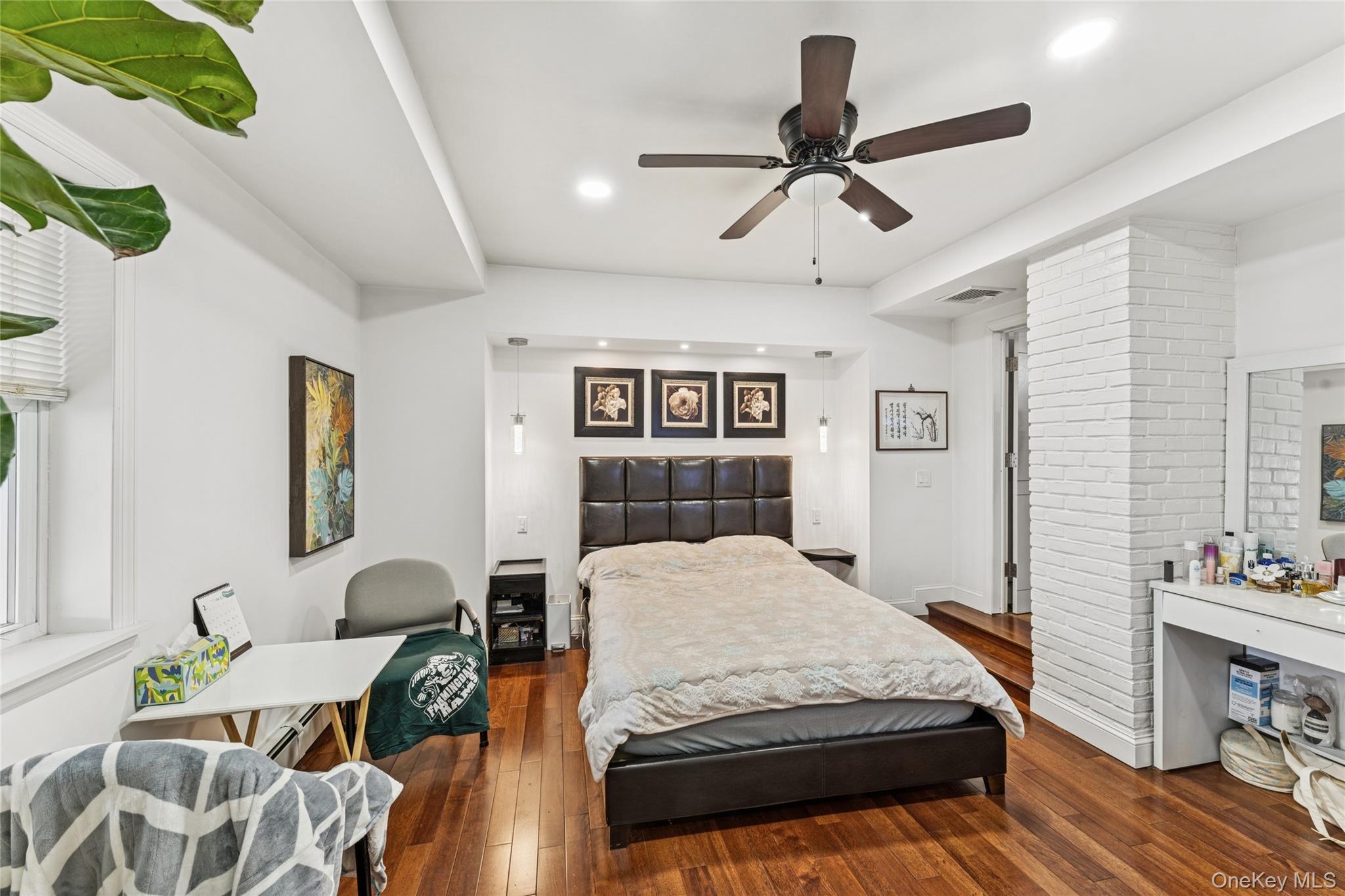 Single Family Motor  Suffolk County, NY 11749, MLS-917829-13