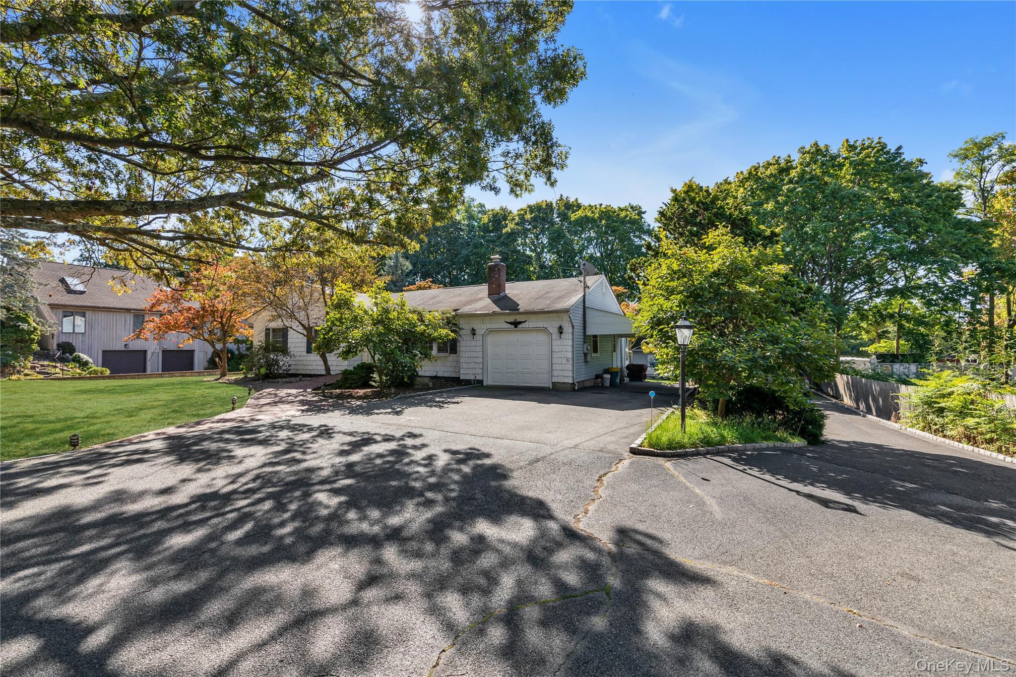 Single Family Motor  Suffolk County, NY 11749, MLS-917829-3