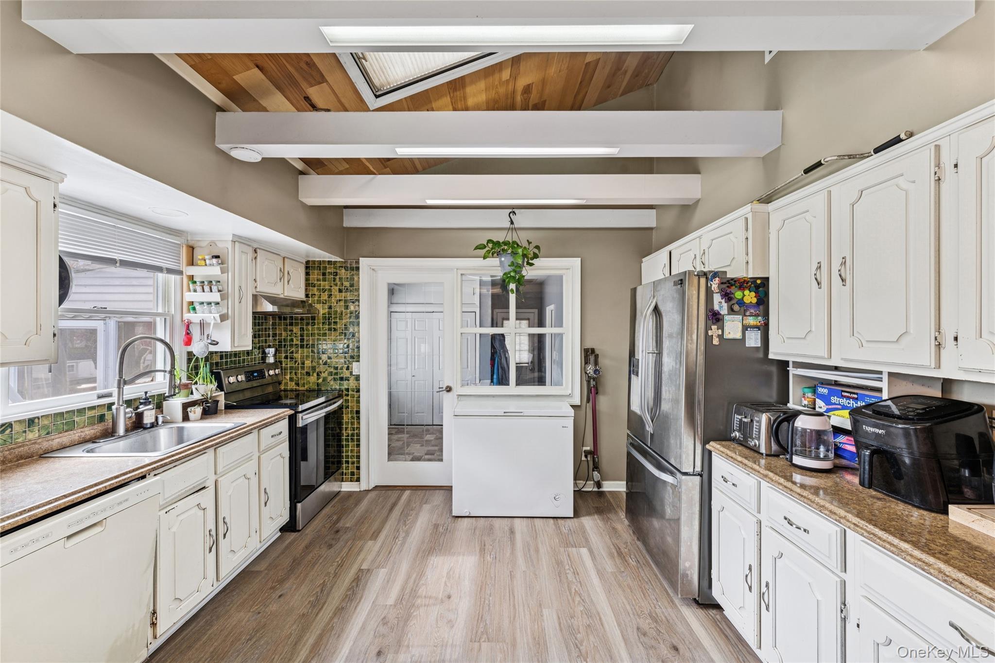 Single Family Motor  Suffolk County, NY 11749, MLS-917829-8