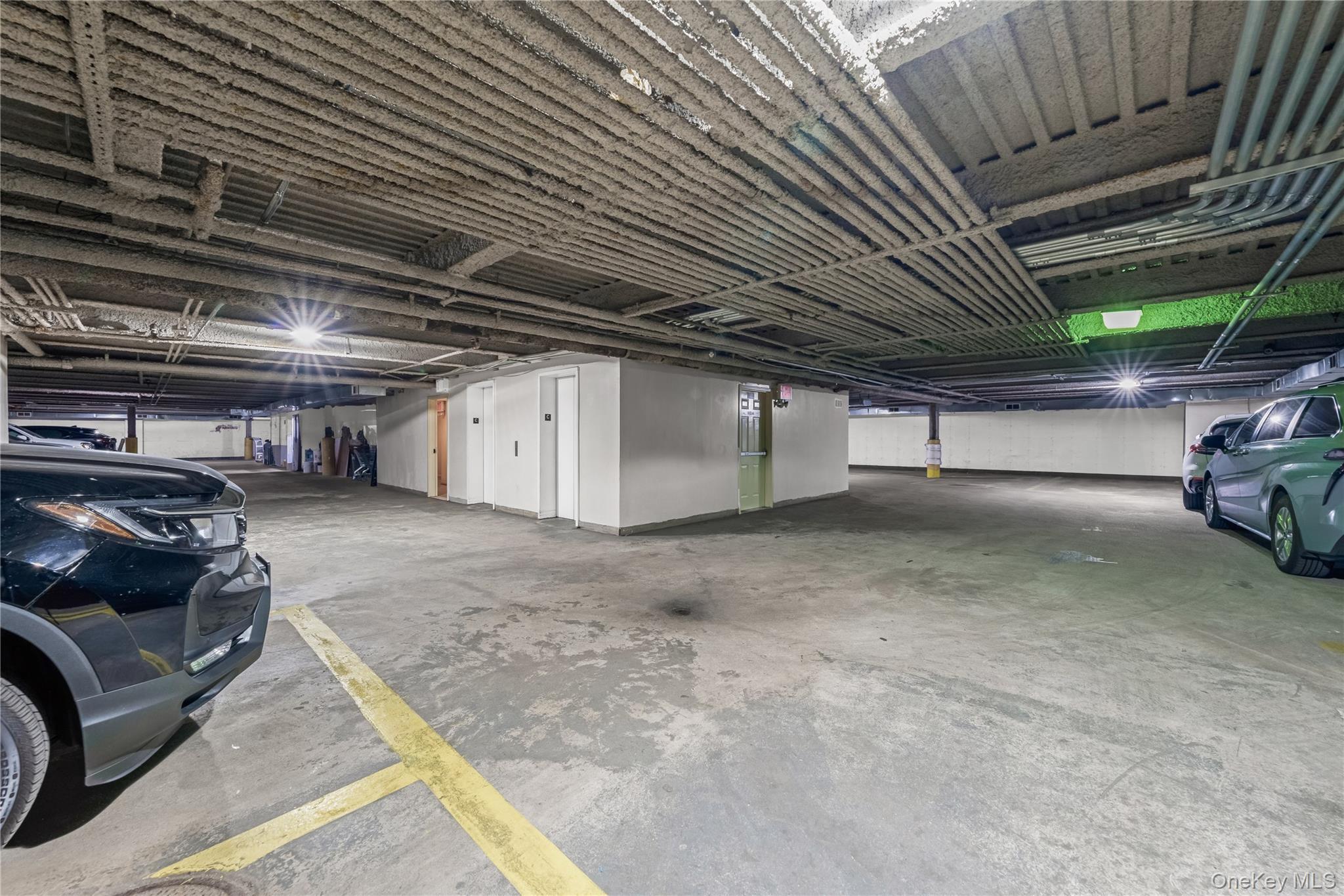 Condo Leavitt  Queens, NY 11354, MLS-917837-15