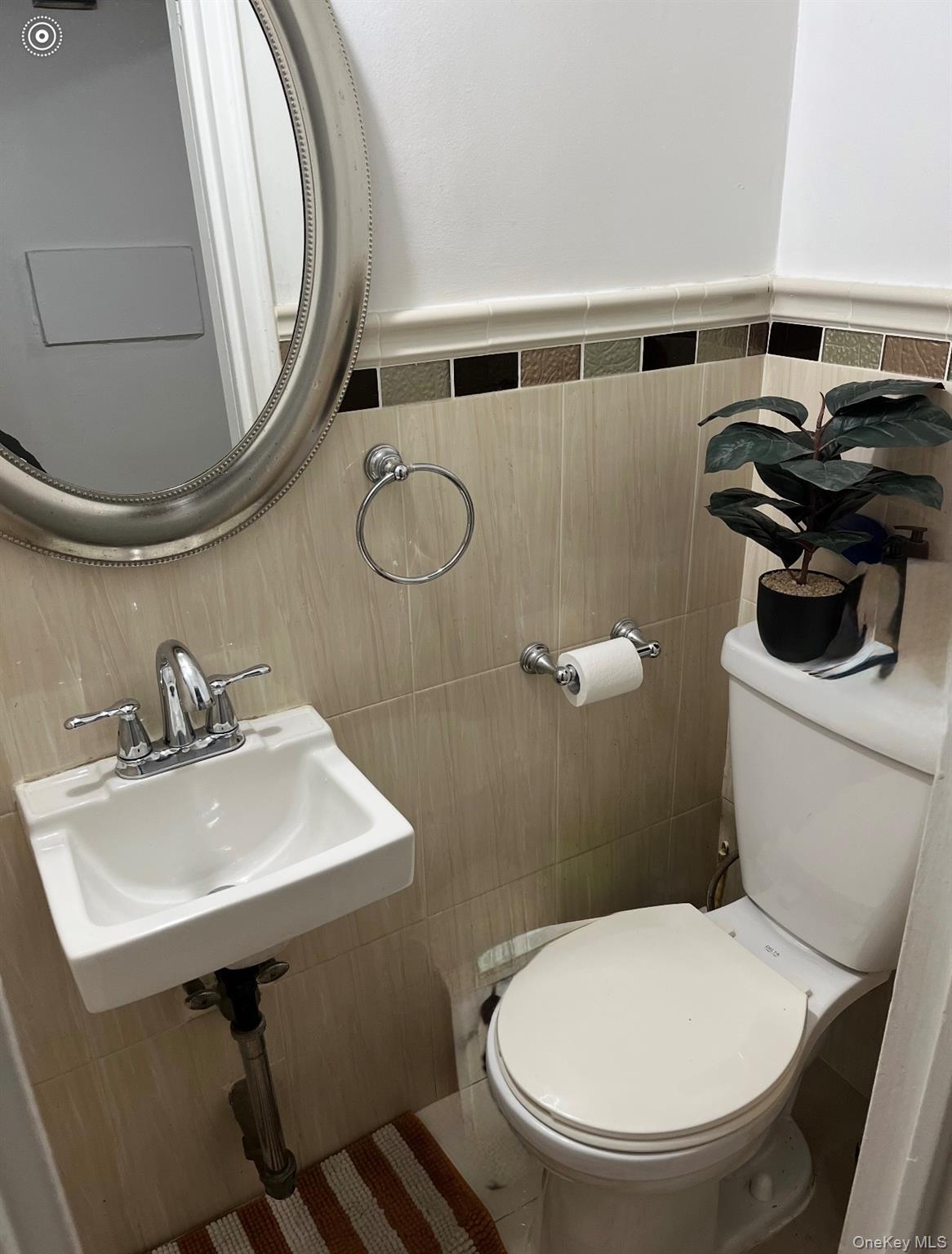 Single Family Duncan  Bronx, NY 10469, MLS-917866-16