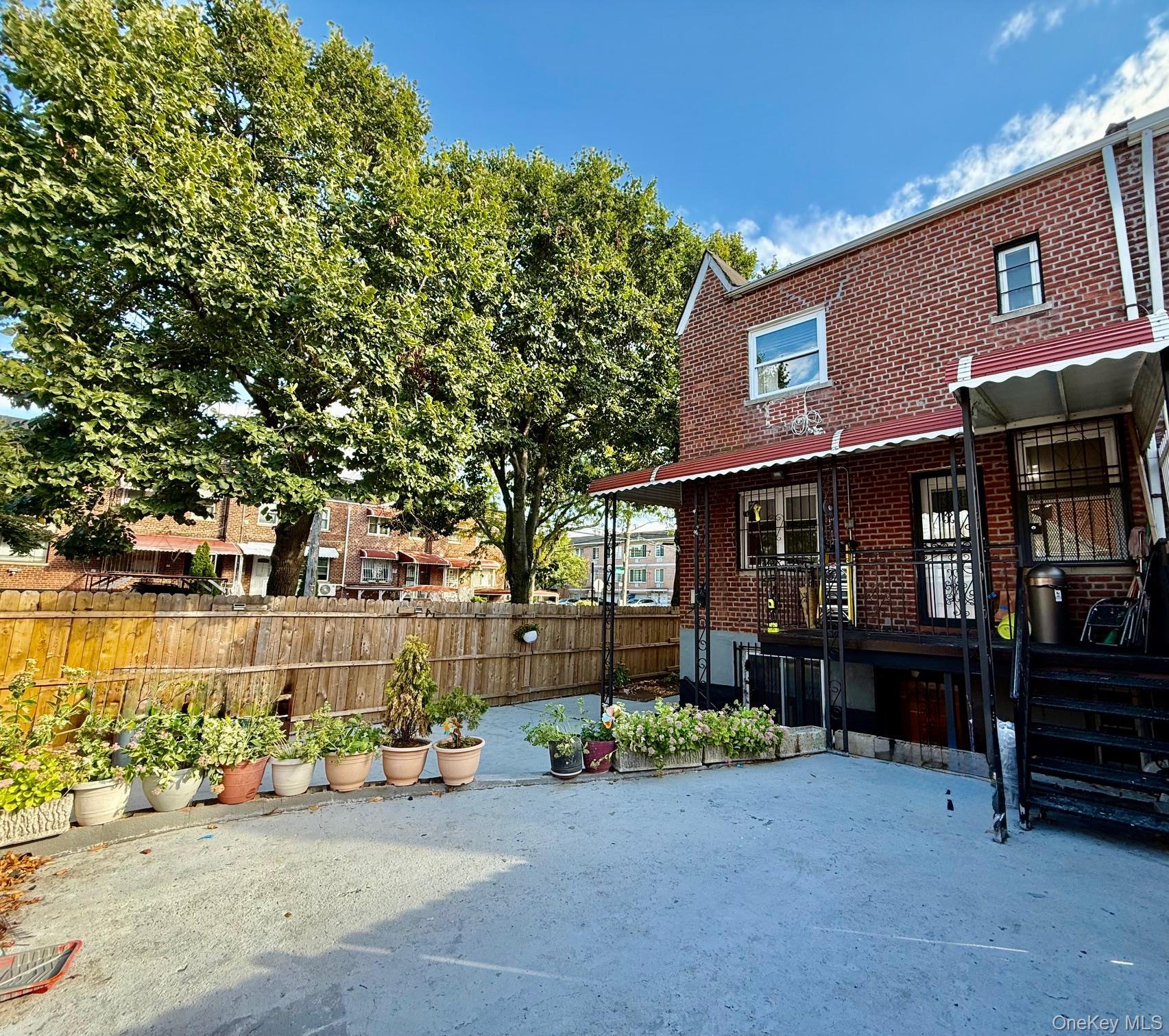 Single Family Duncan  Bronx, NY 10469, MLS-917866-19